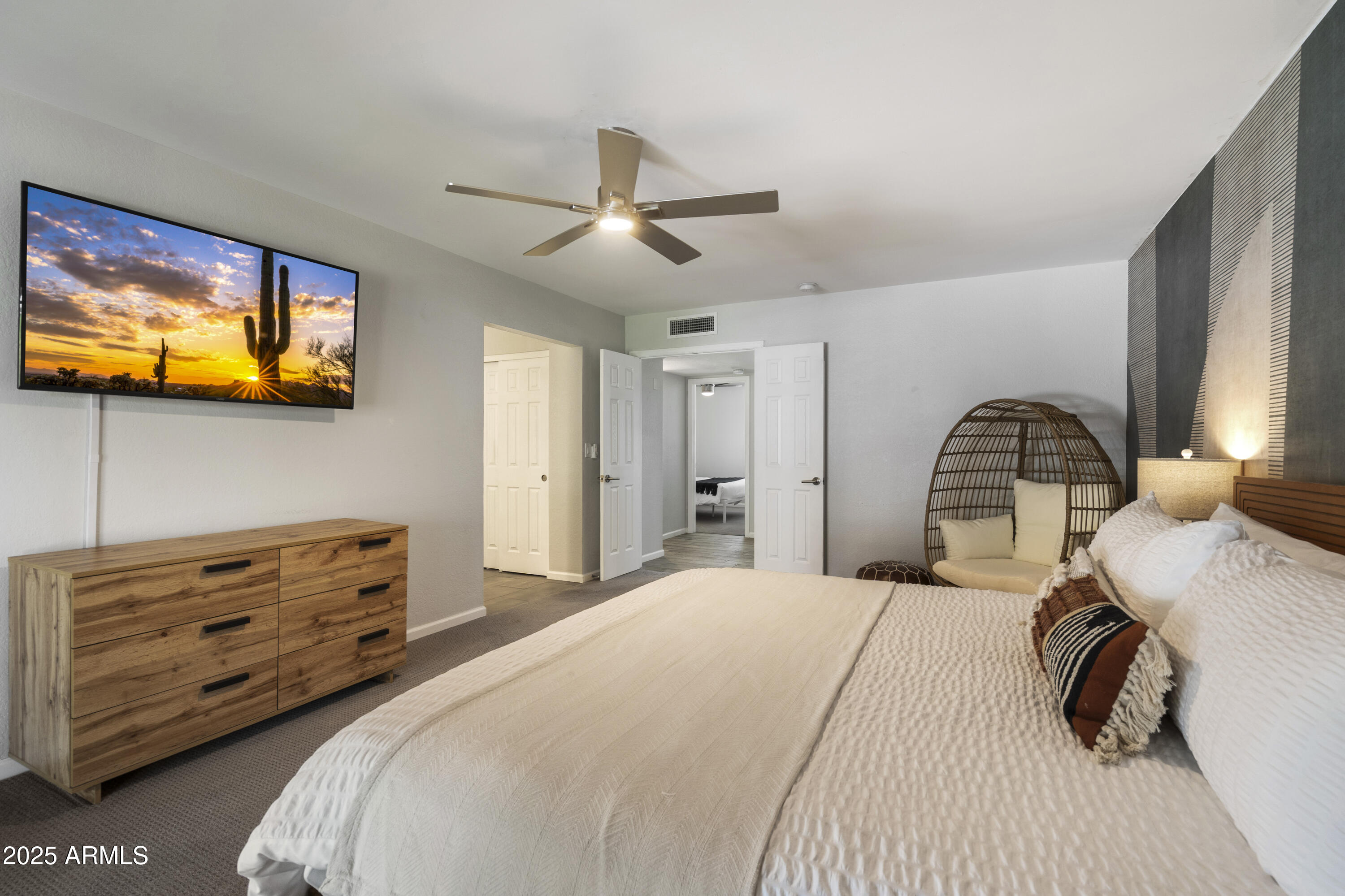 4904 E TIERRA BUENA Lane