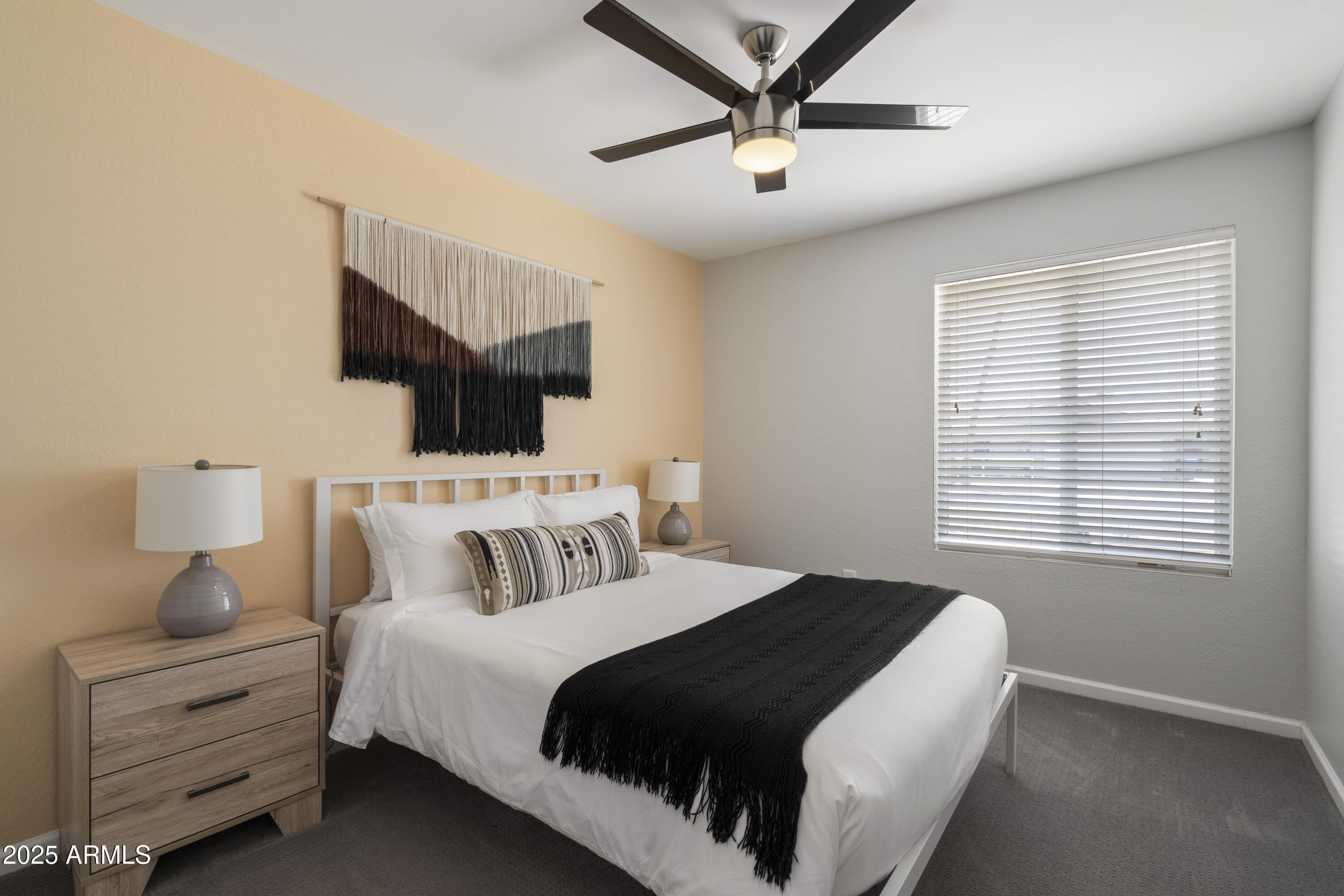 4904 E TIERRA BUENA Lane