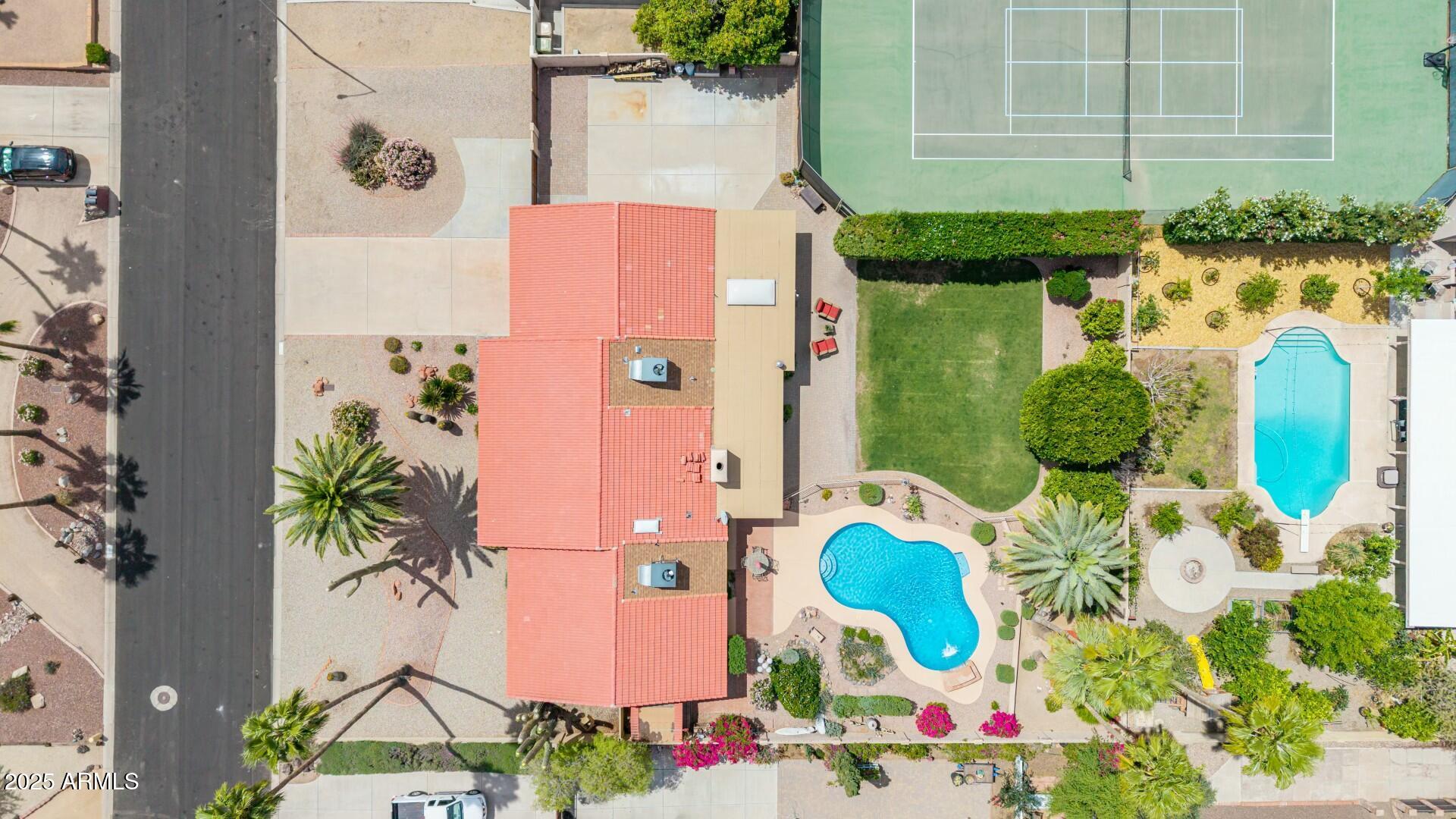 7634 W BLUEFIELD Avenue