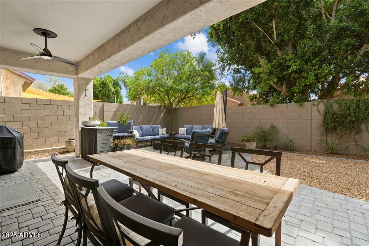 7673 E SANDS Drive