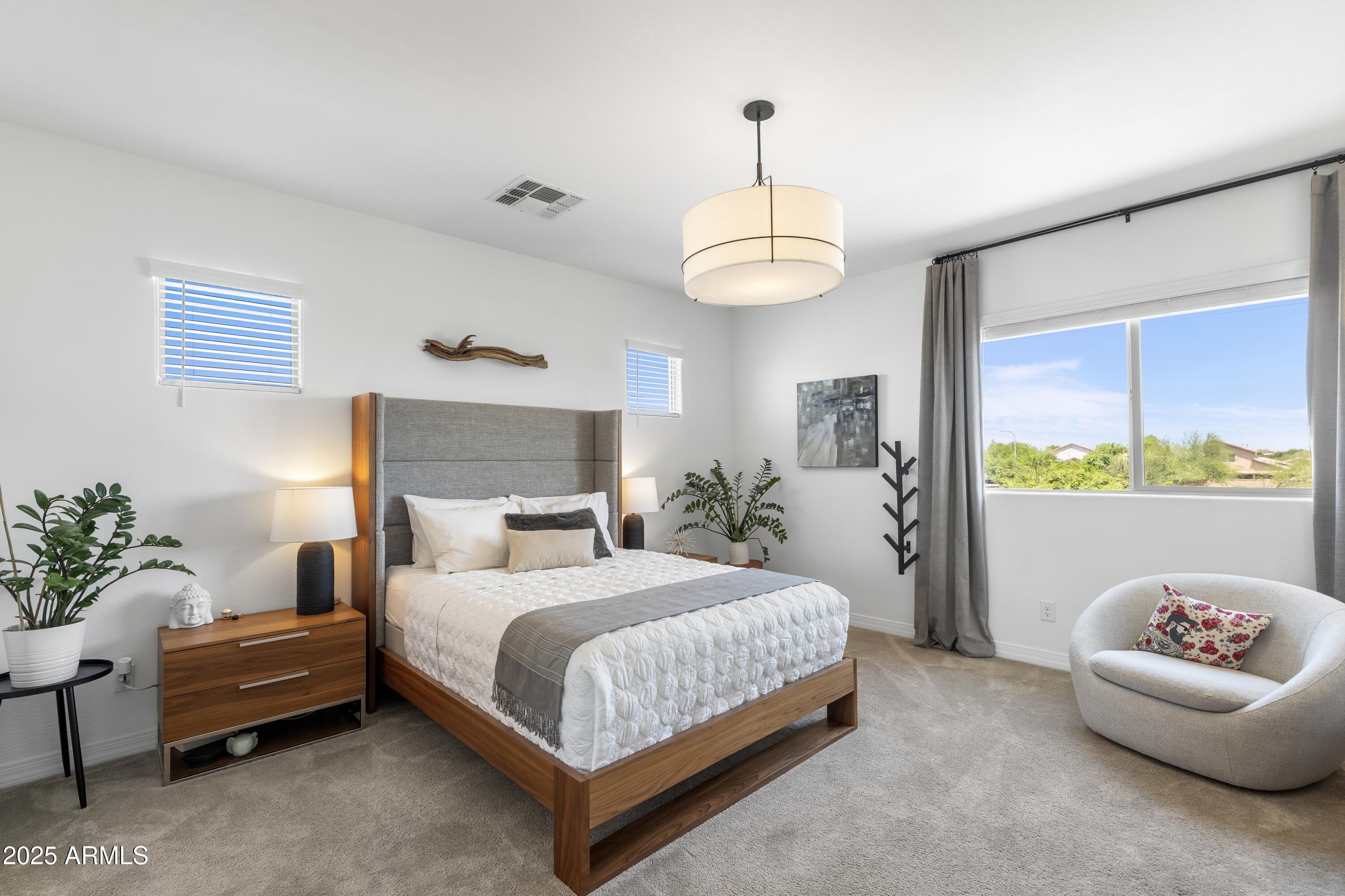 6338 W RAYMOND Street