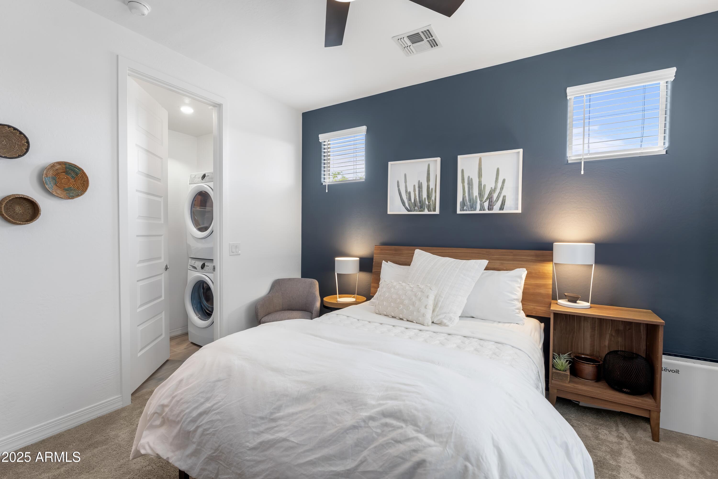 6338 W RAYMOND Street