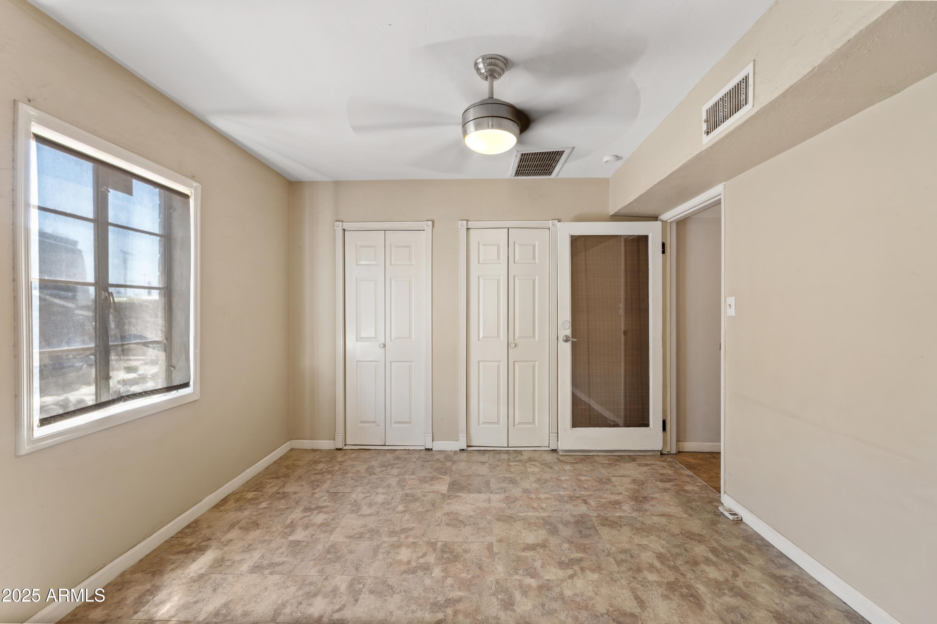 1749 W MONTEROSA Street