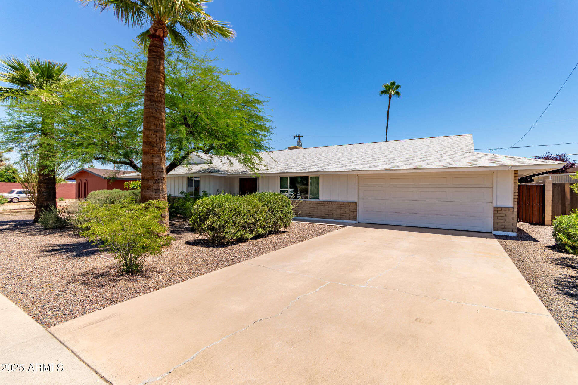 9623 N 34TH Place