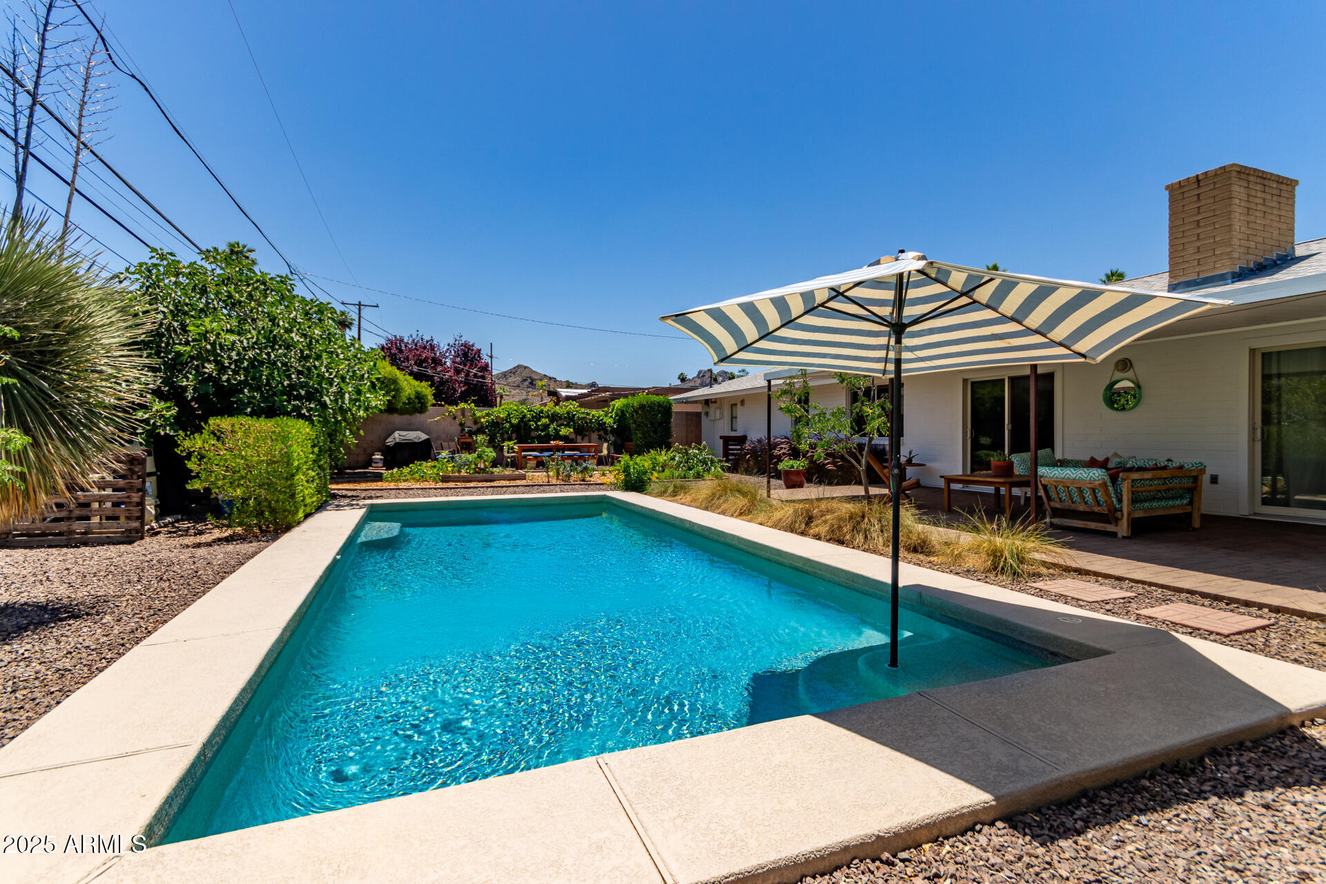 9623 N 34TH Place