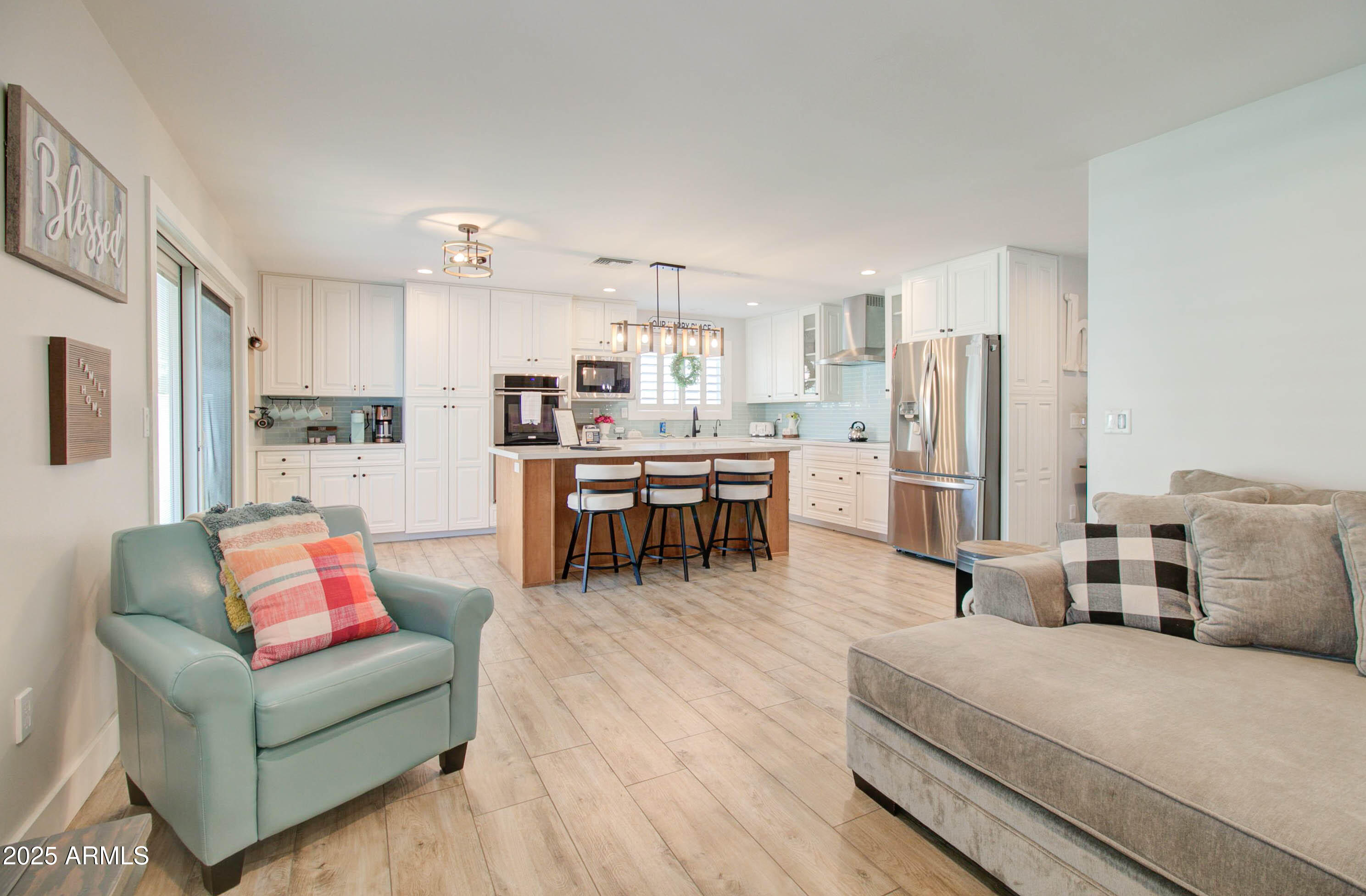 3522 S KACHINA Drive