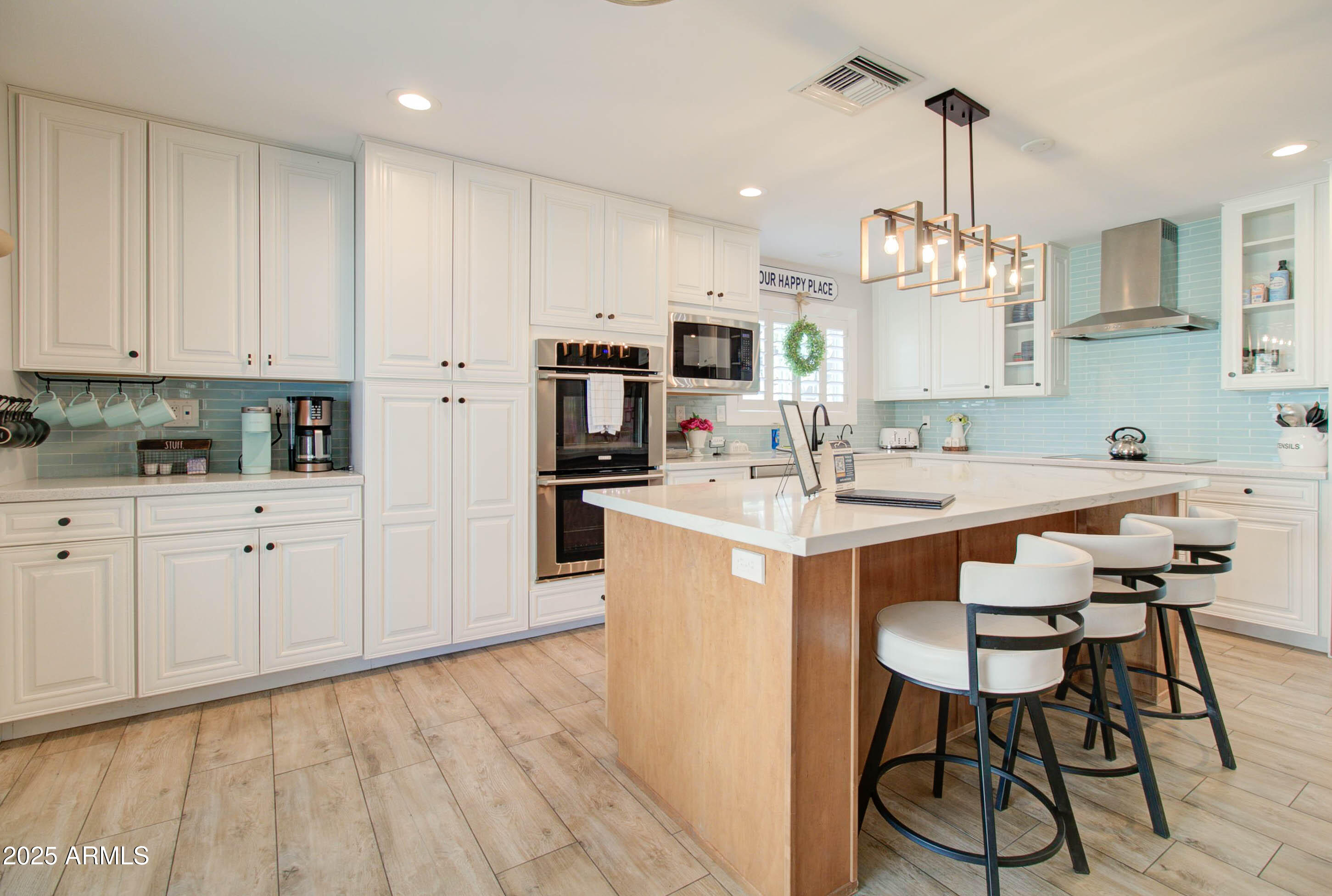 3522 S KACHINA Drive