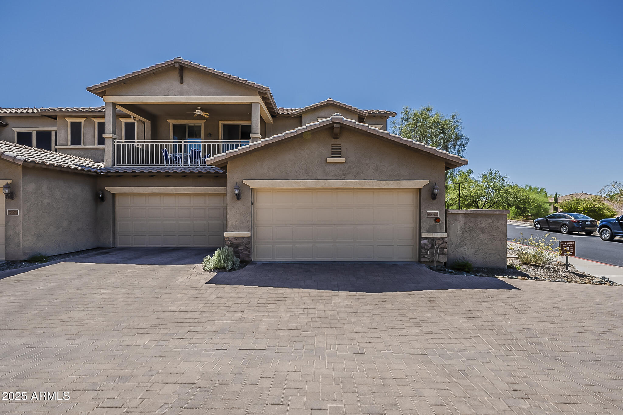 2124 W HUNTER Court 237