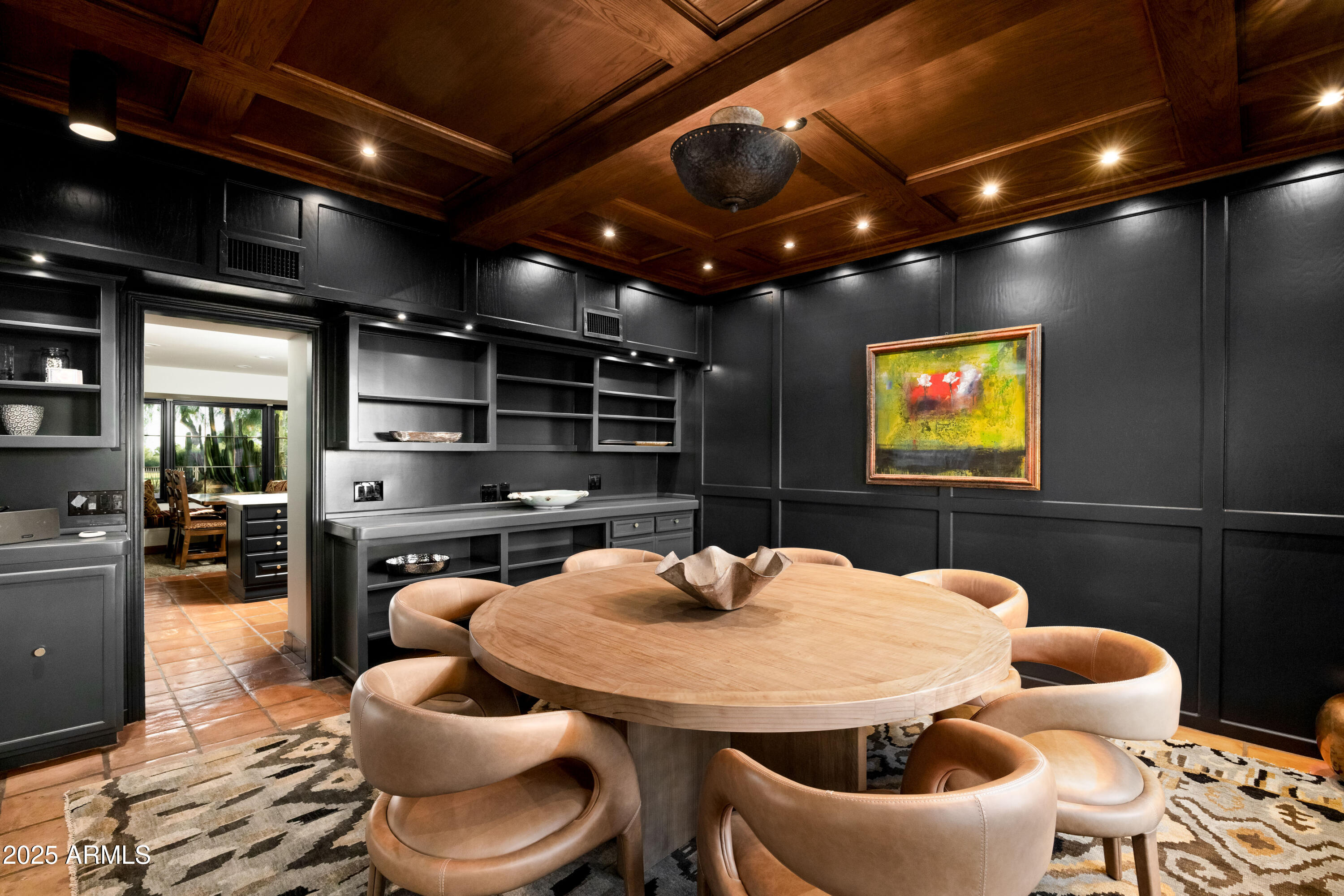 8255 E Vista De Valle