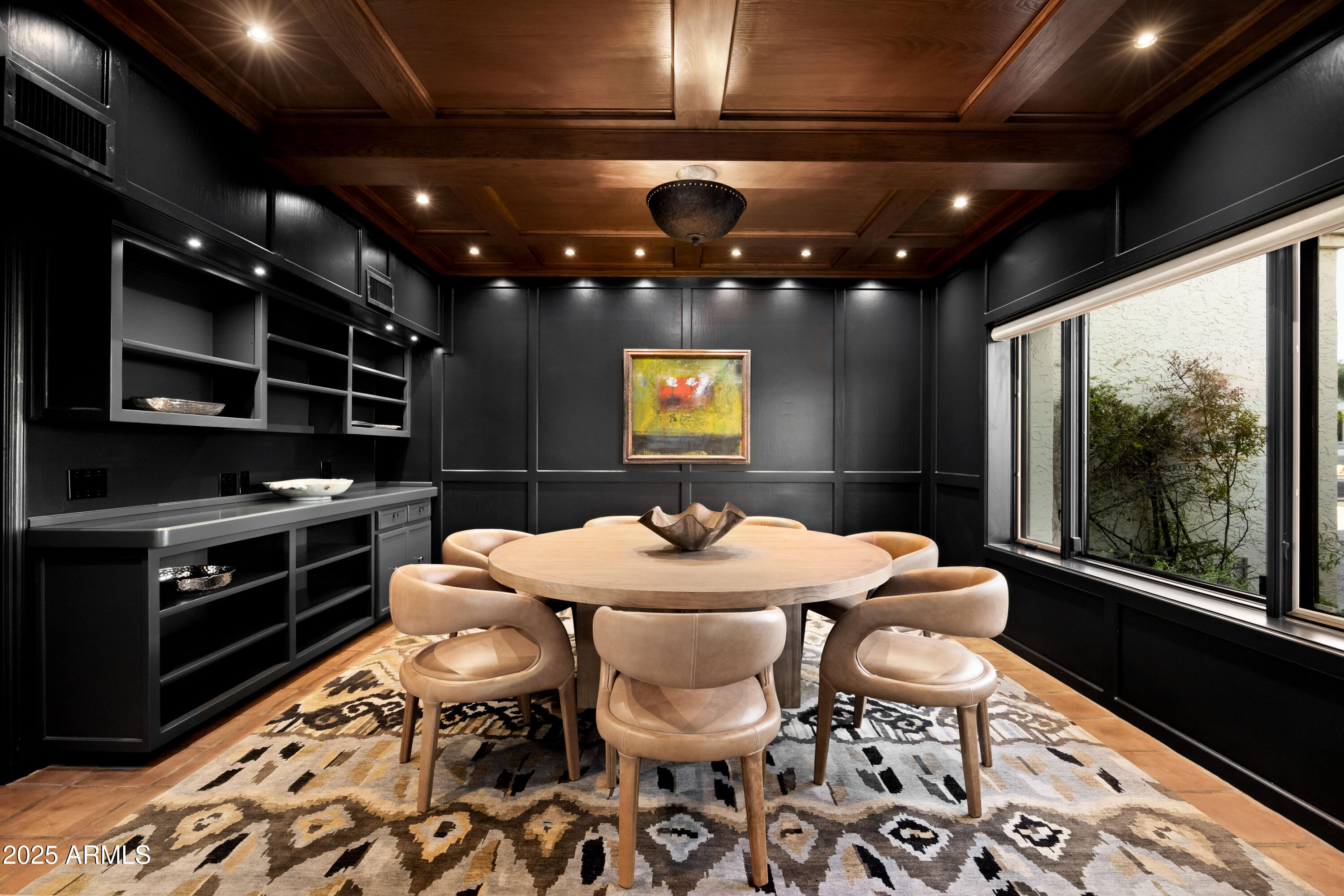 8255 E Vista De Valle