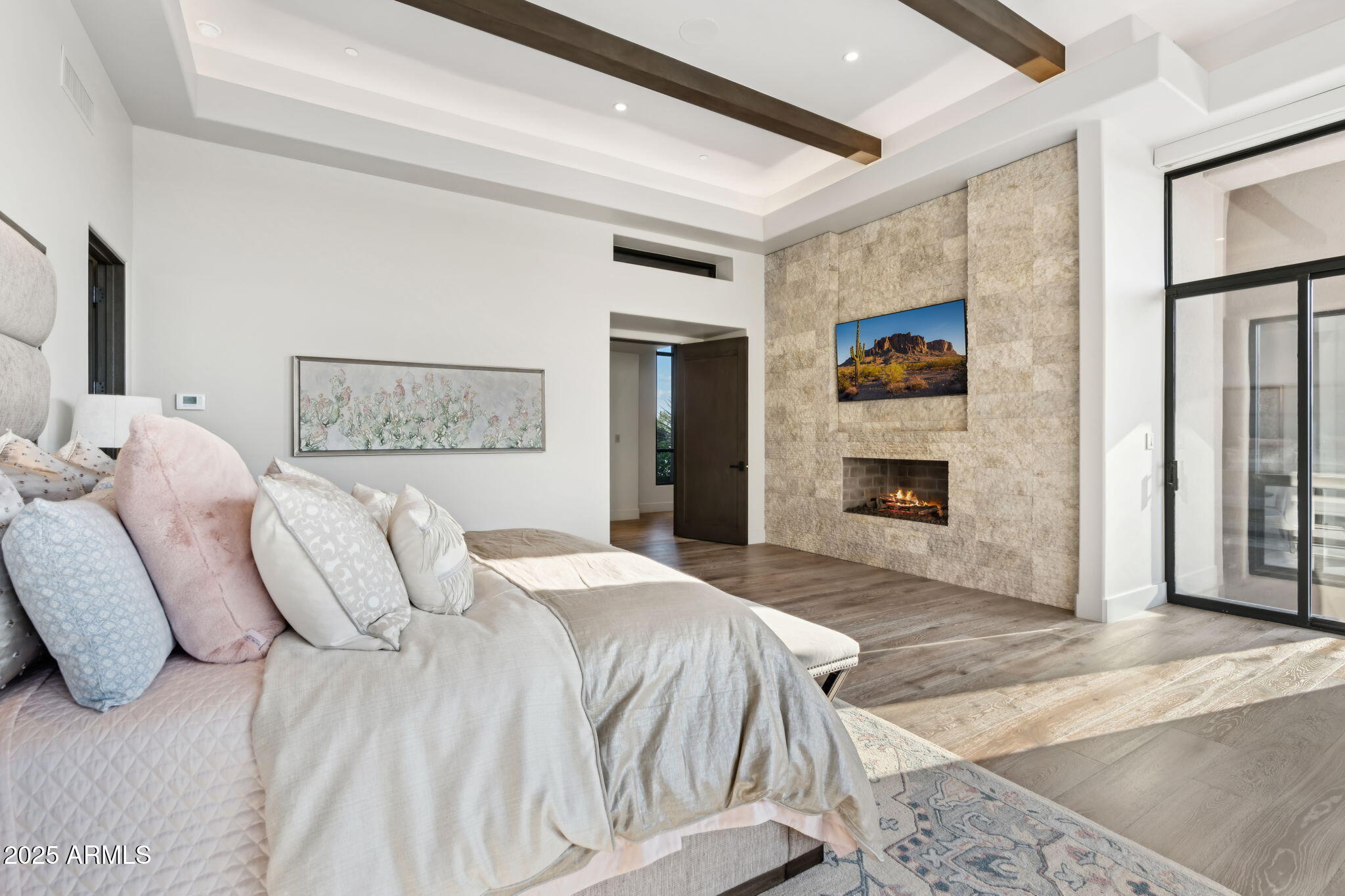 10040 E HAPPY VALLEY Road, 54