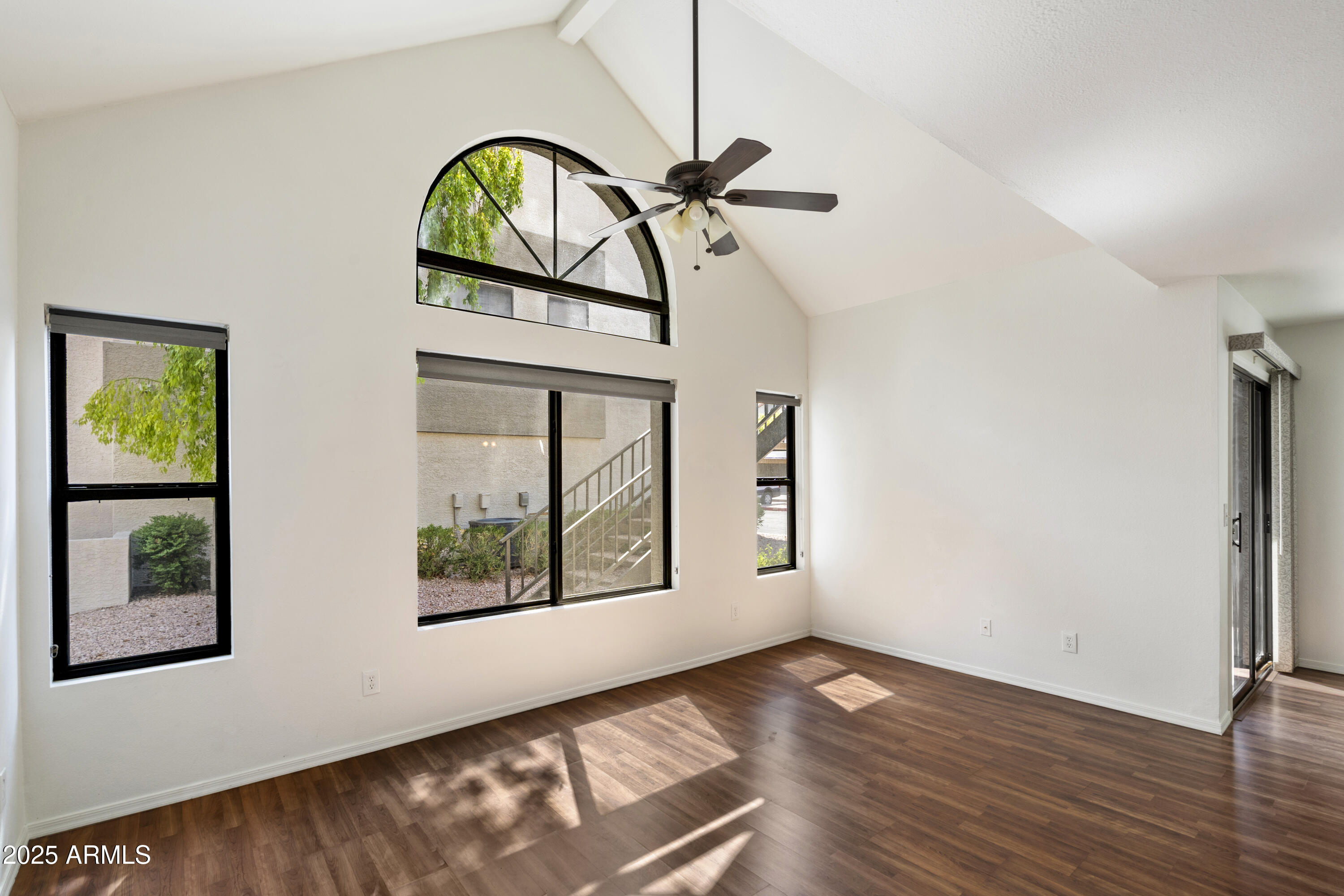 19820 N 13TH Avenue, 163