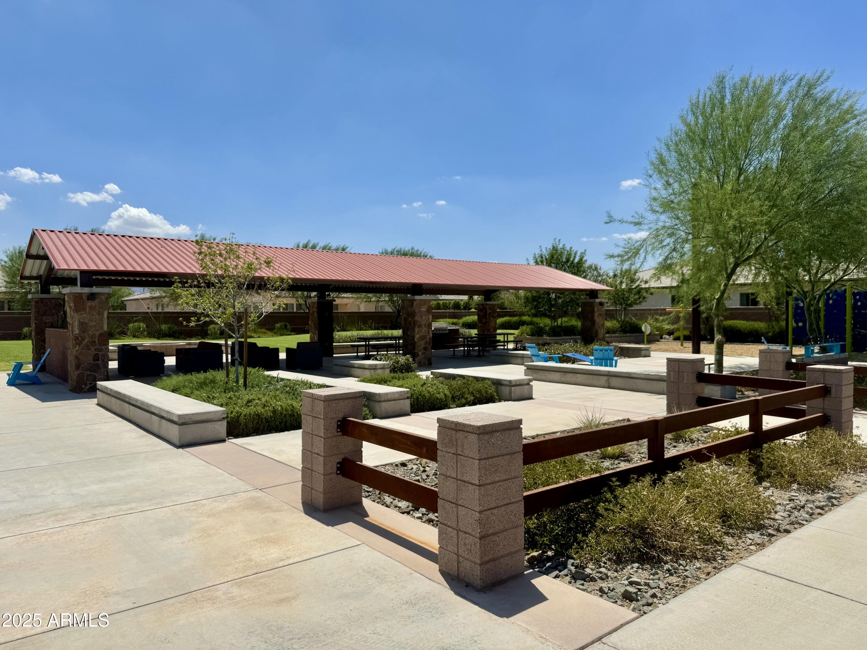 4609 S 122ND Drive S