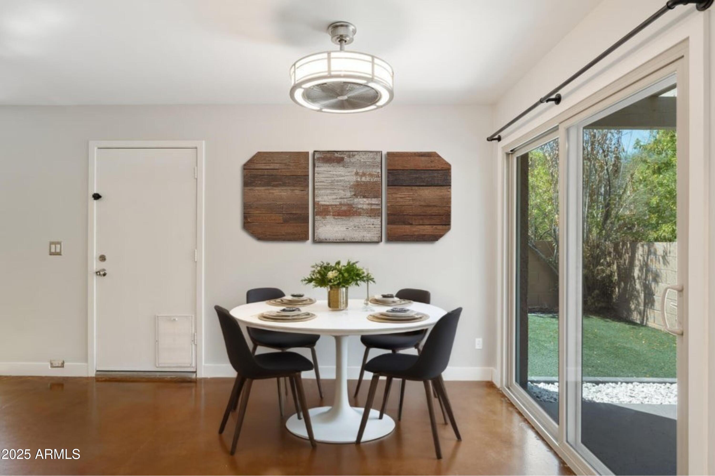 10420 N 11TH Street, 1