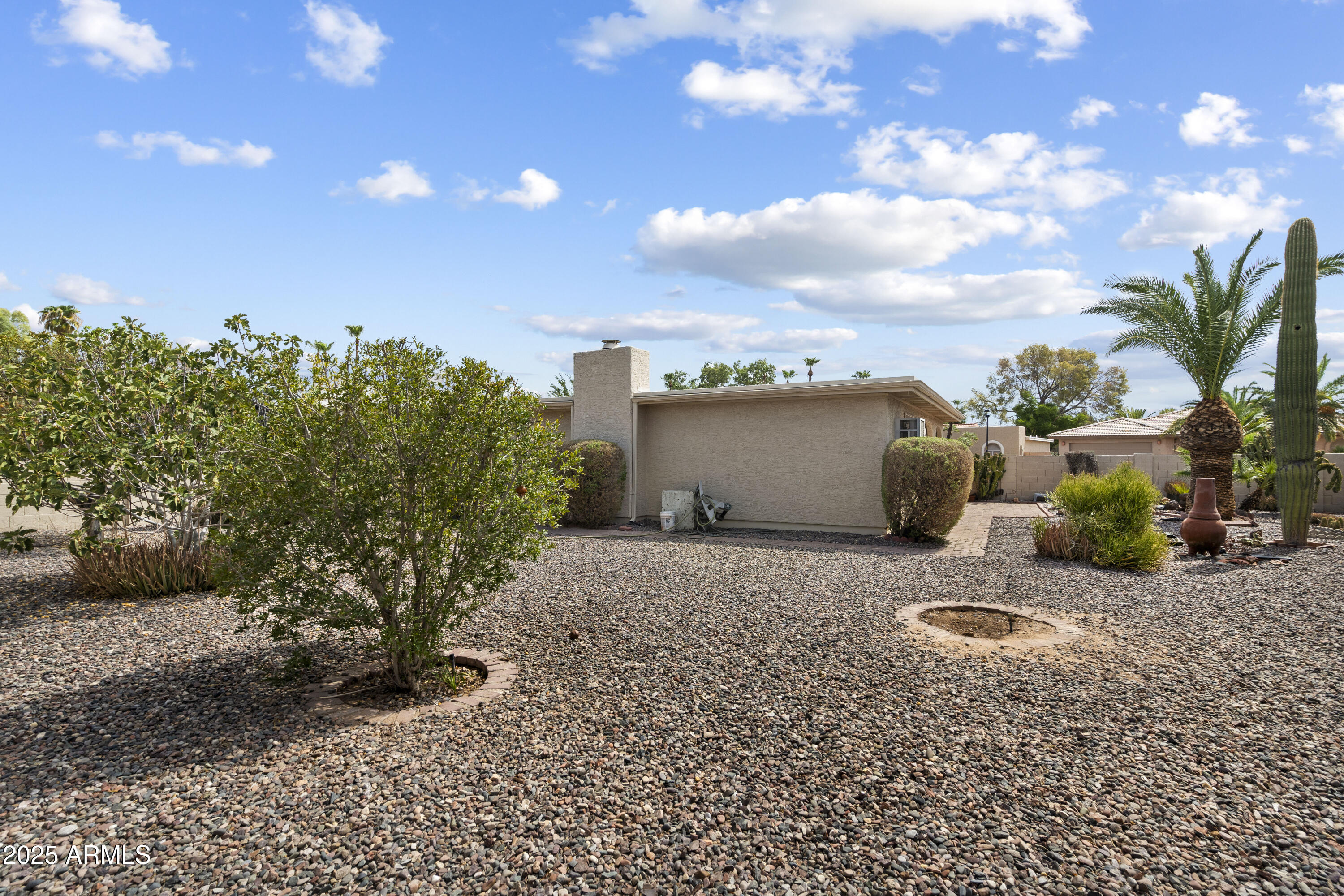 26402 S LAKEMONT Drive