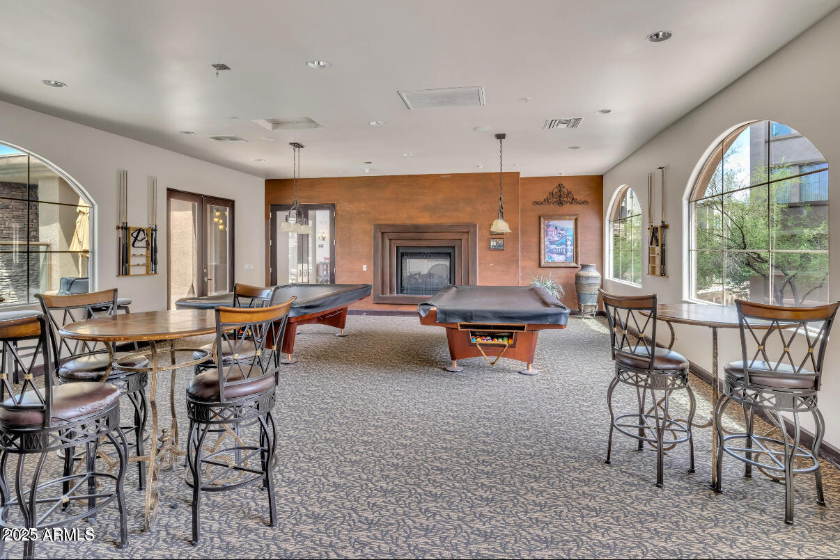 5450 E DEER VALLEY Drive 4019