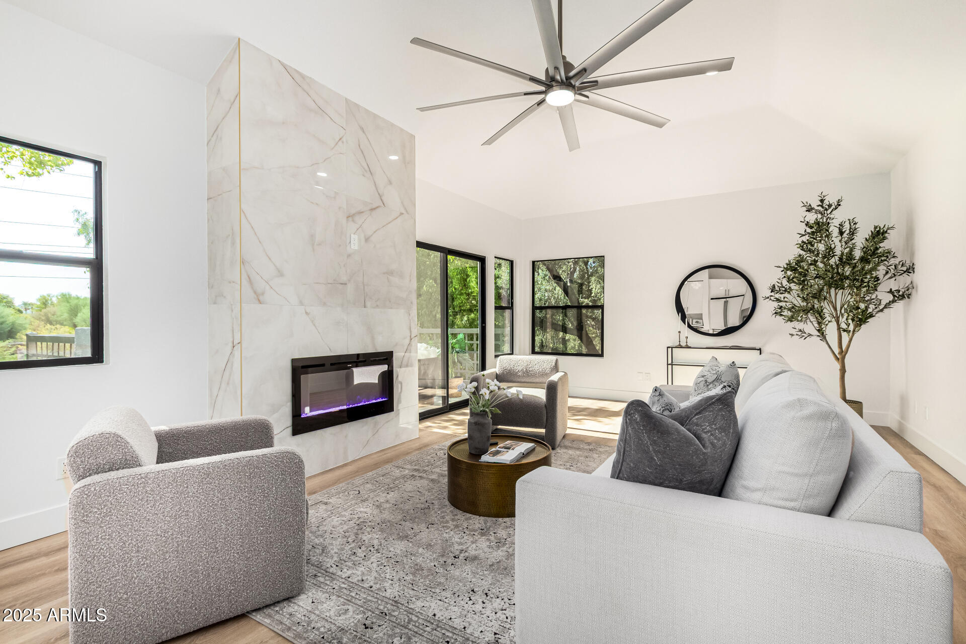 7272 E GAINEY RANCH Road 73