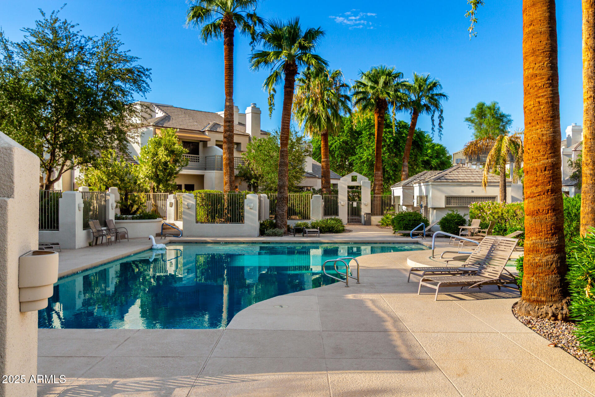 7272 E GAINEY RANCH Road 73