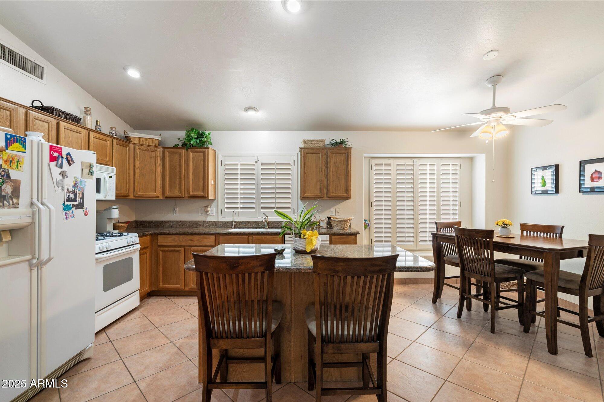 4222 E Rosemonte Drive