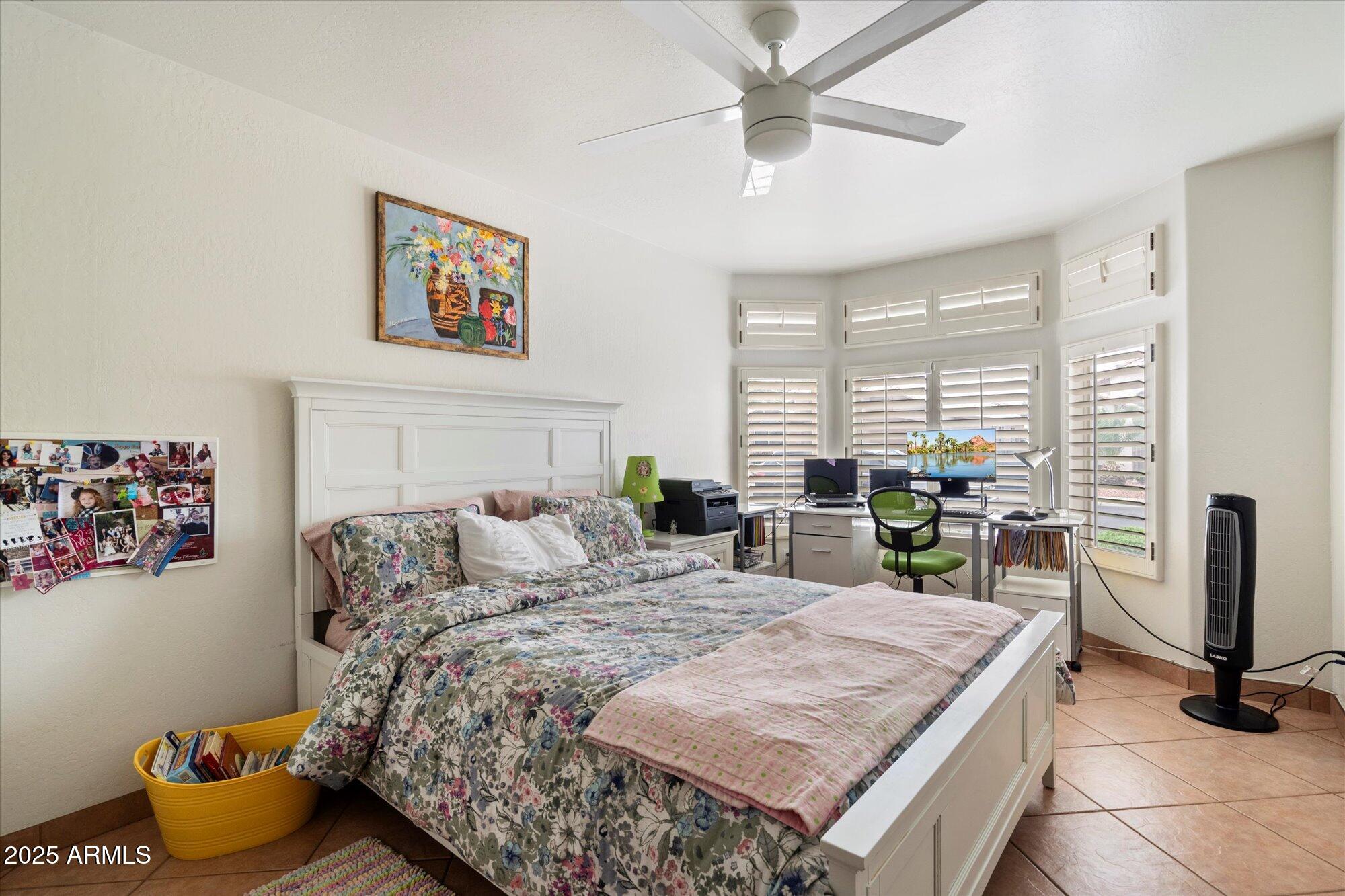 4222 E Rosemonte Drive