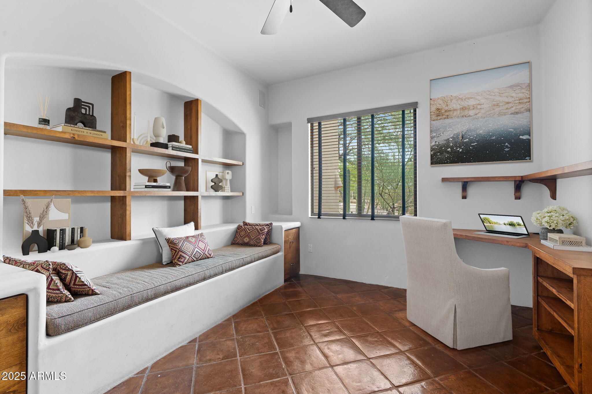 10040 E HAPPY VALLEY Road 365