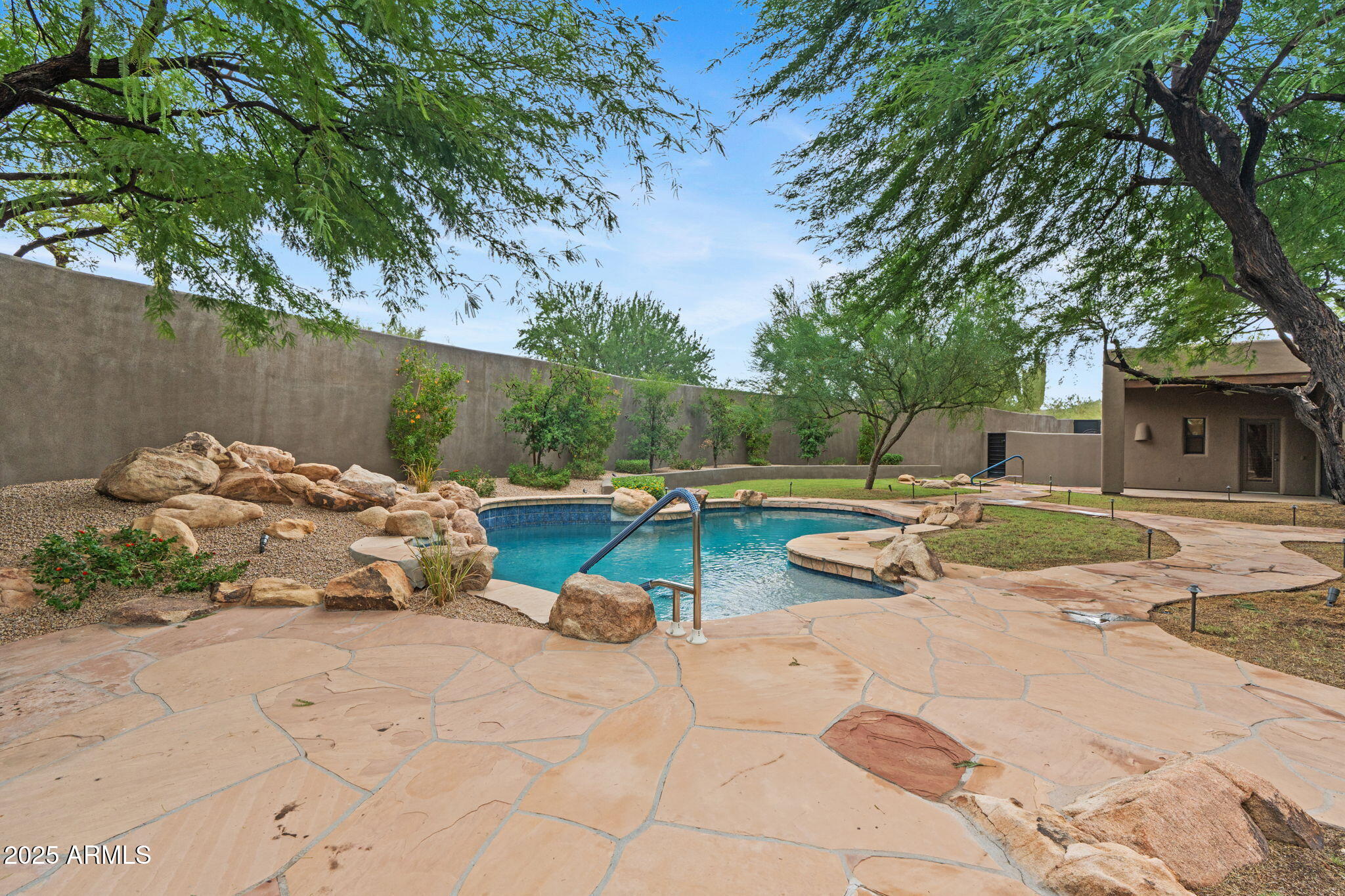 10040 E HAPPY VALLEY Road 365