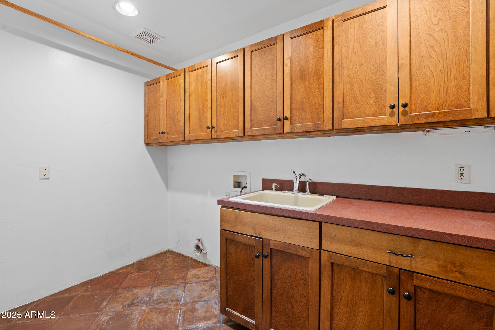 10040 E HAPPY VALLEY Road 365