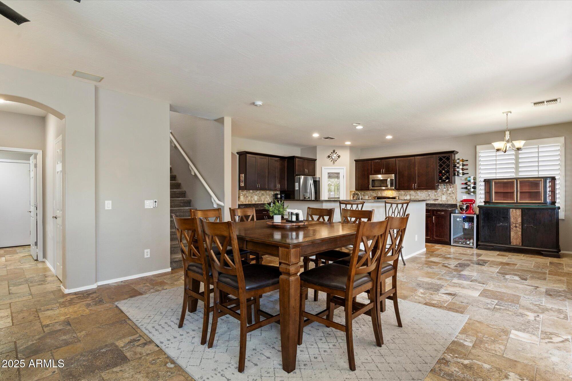 7239 W MONTE CRISTO Avenue