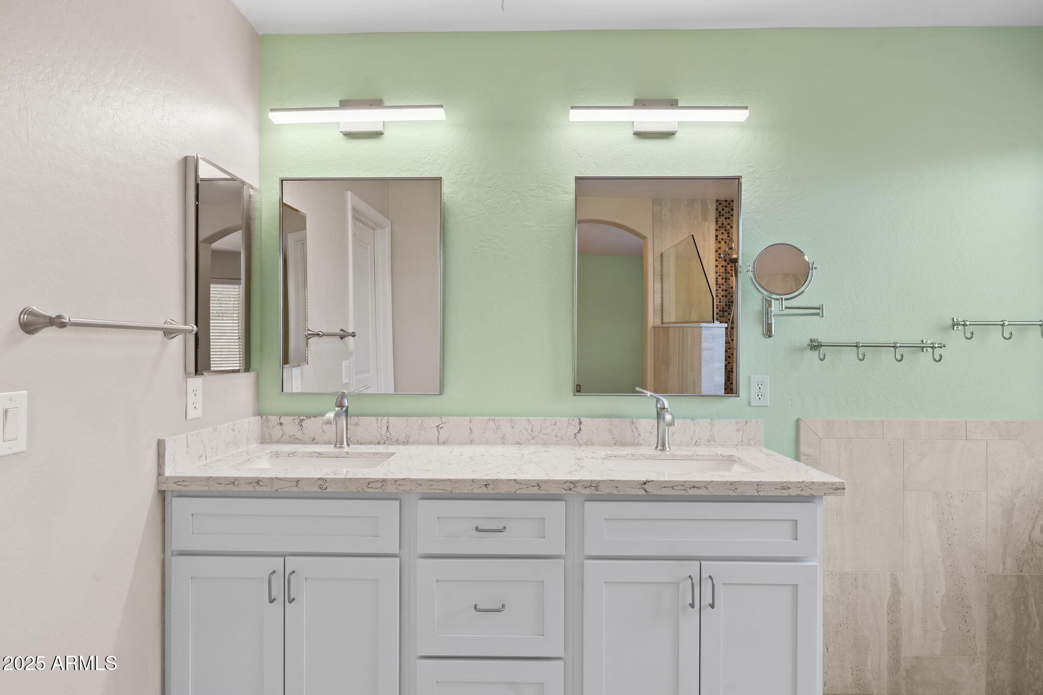 17532 W CARIBBEAN Lane