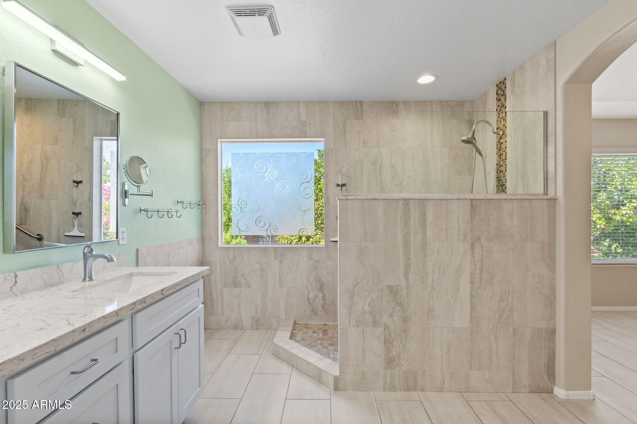 17532 W CARIBBEAN Lane