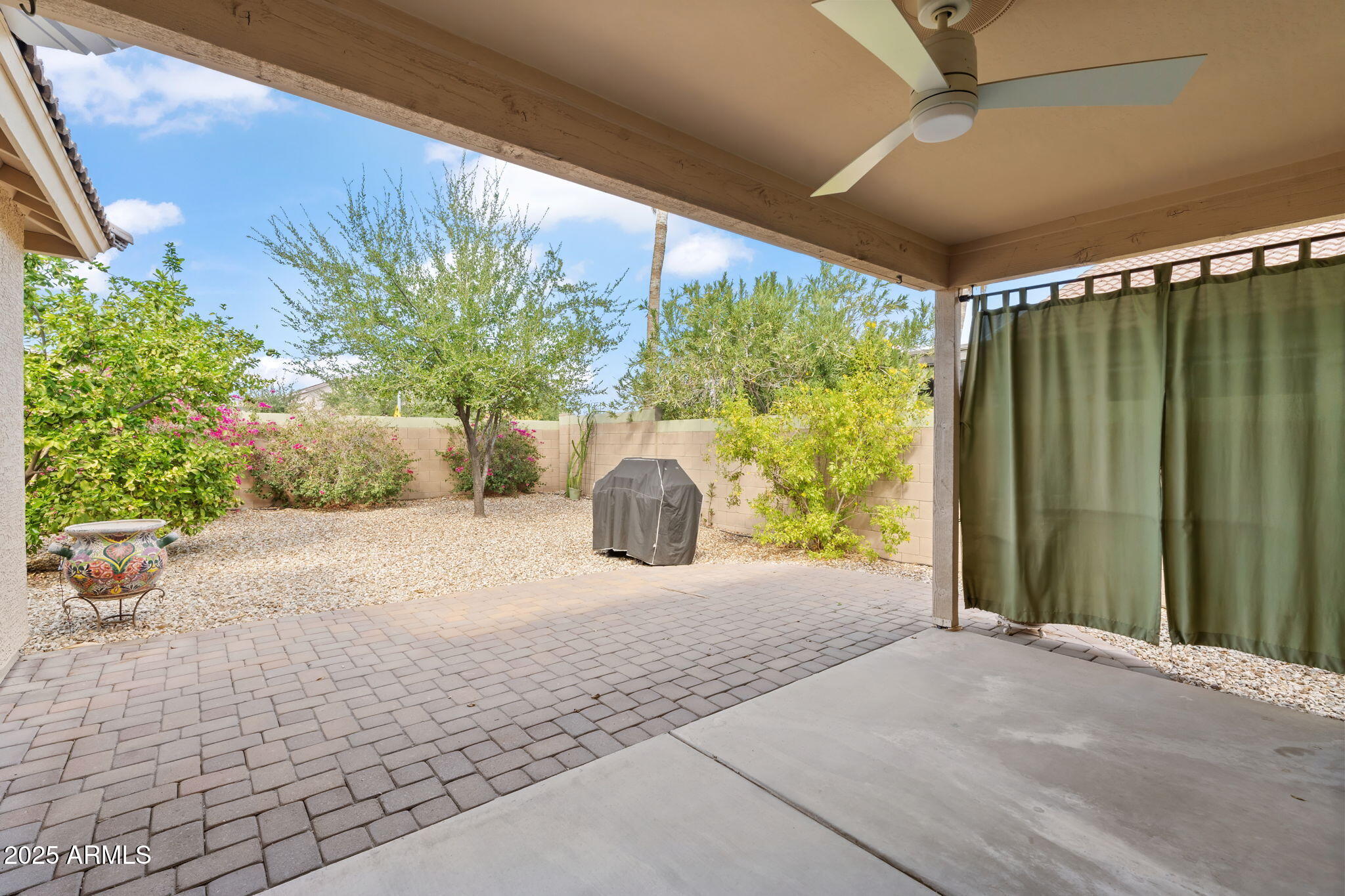 17532 W CARIBBEAN Lane