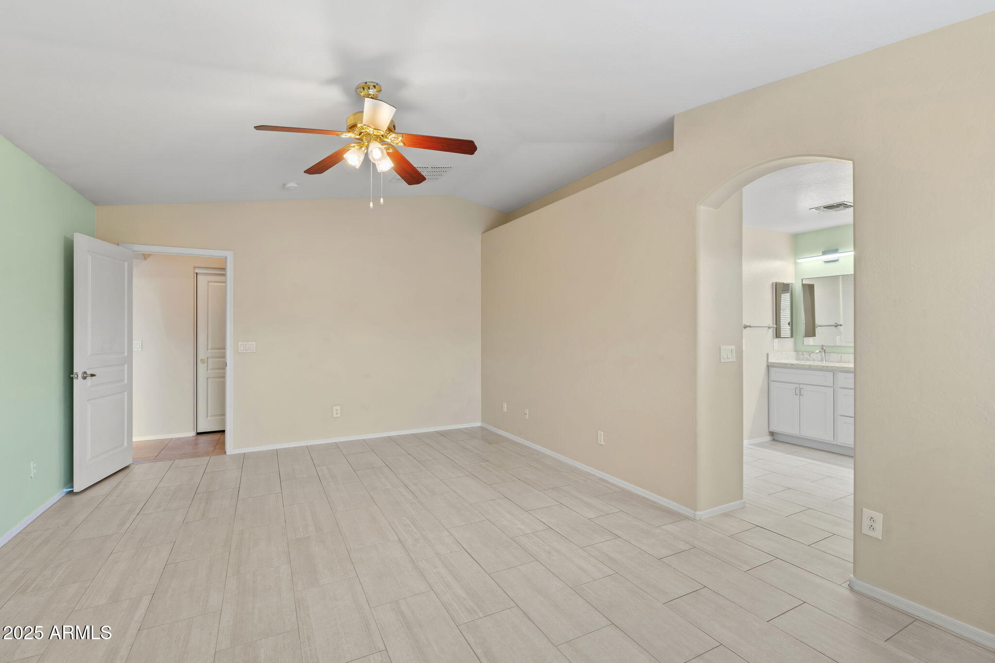 17532 W CARIBBEAN Lane