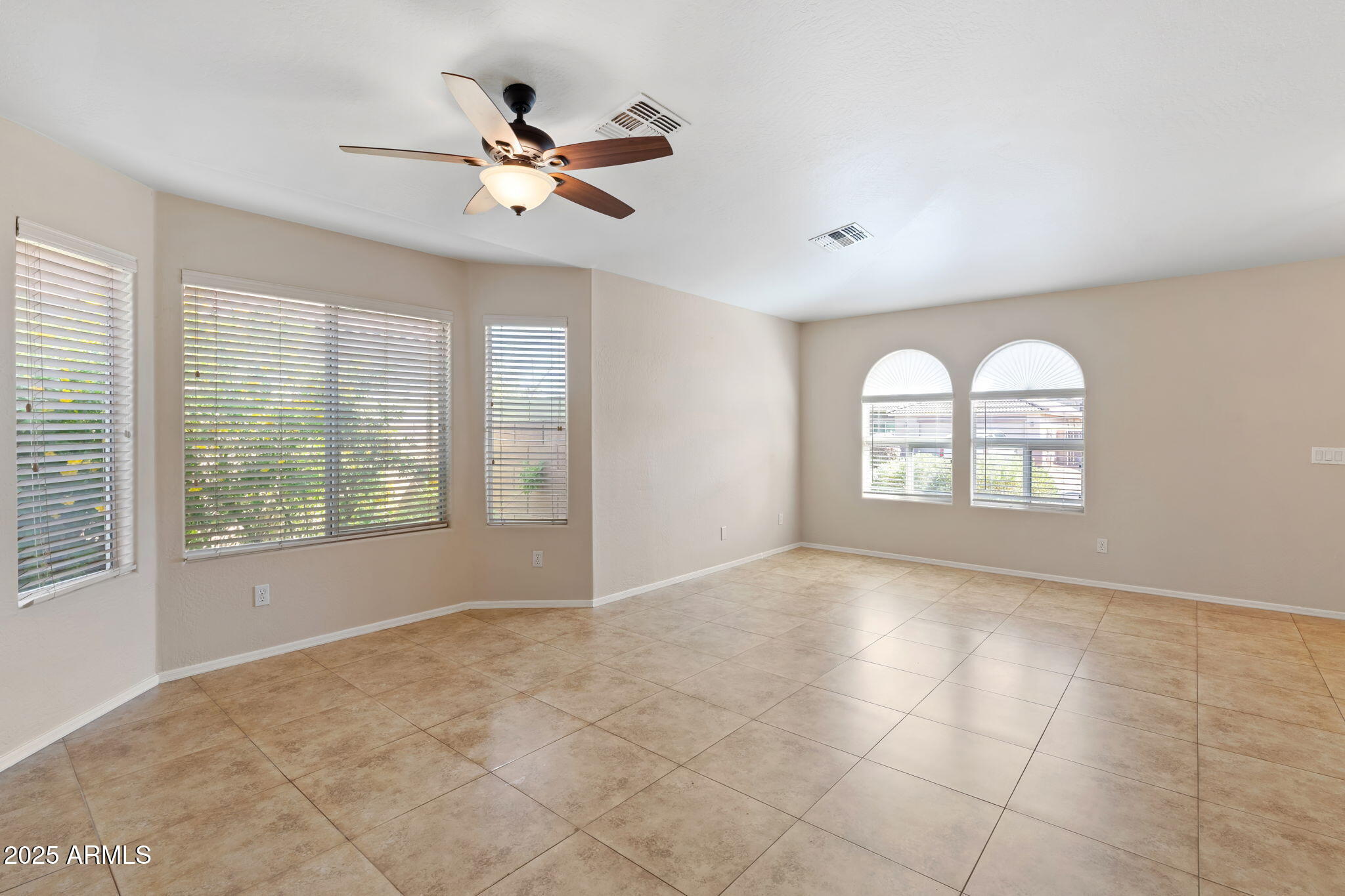 17532 W CARIBBEAN Lane