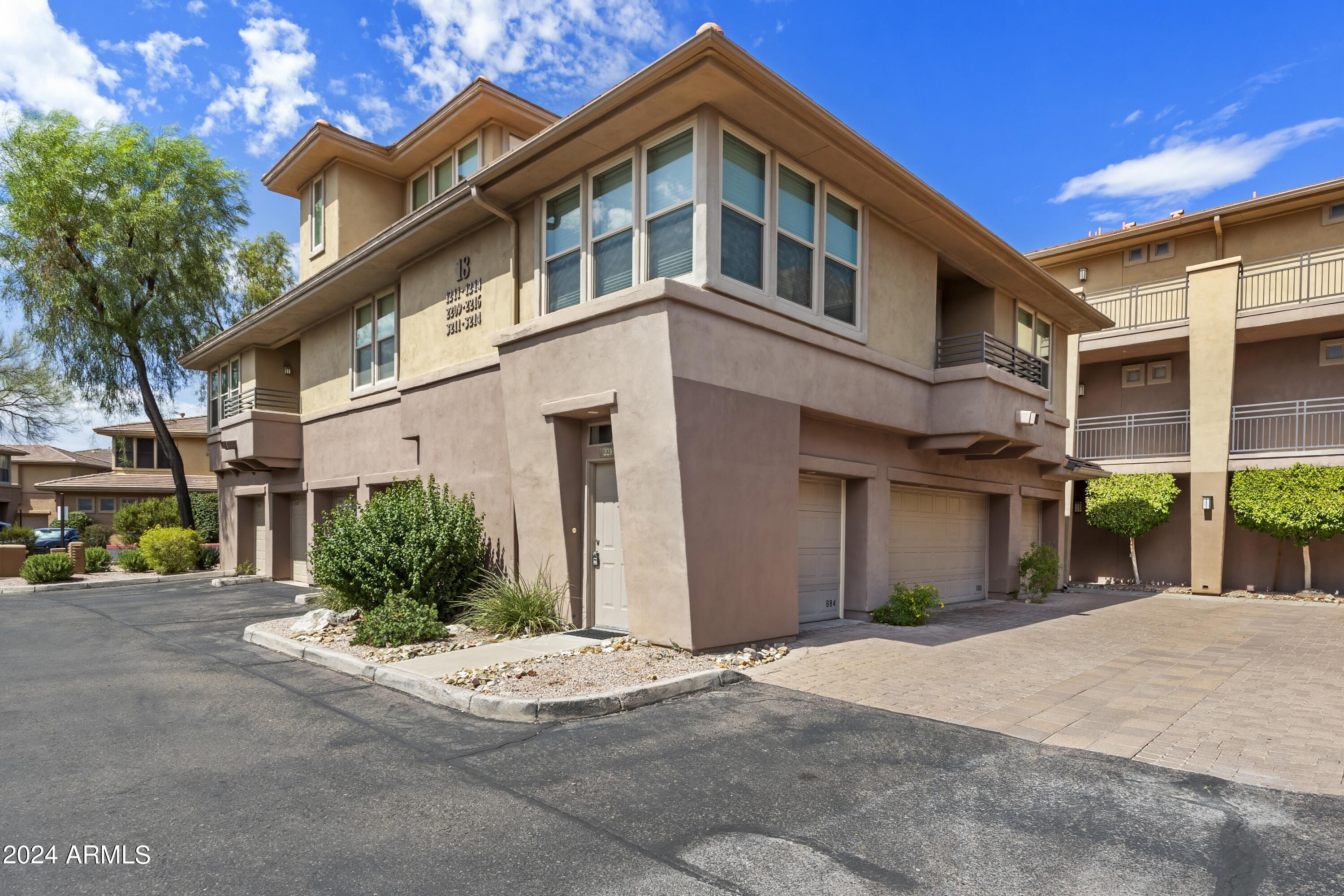 19777 N 76TH Street, 2216