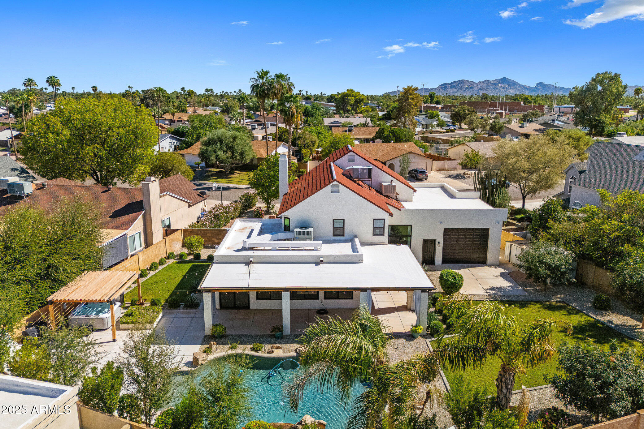 5012 E BLANCHE Drive