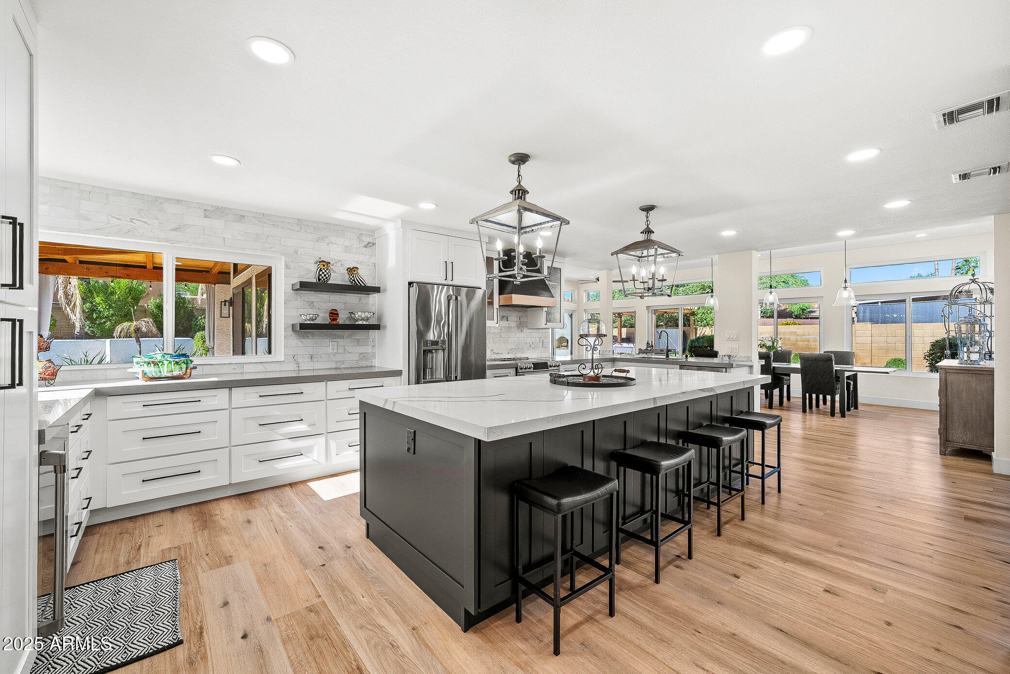 5012 E BLANCHE Drive