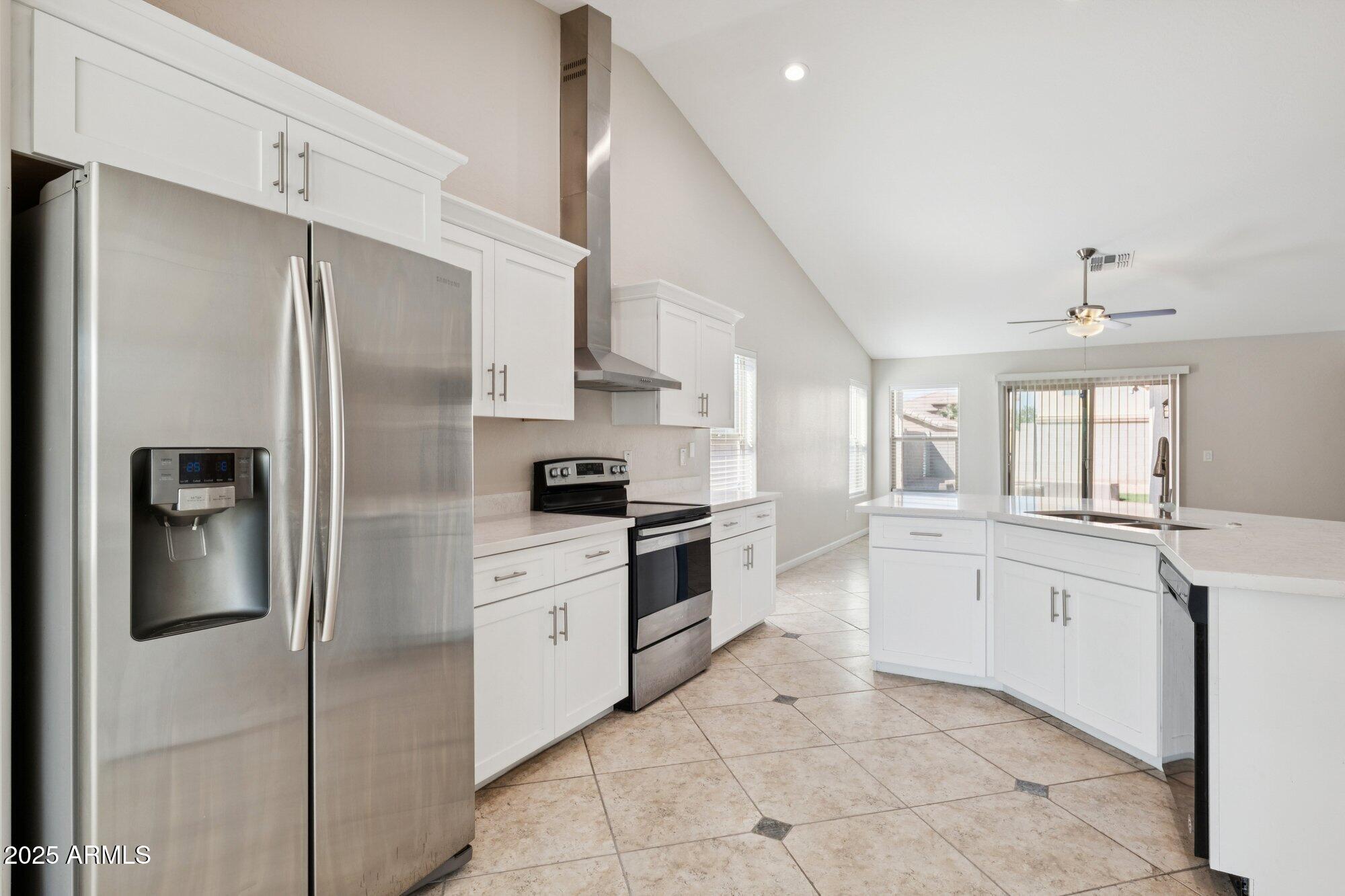 4332 W CARSON Road