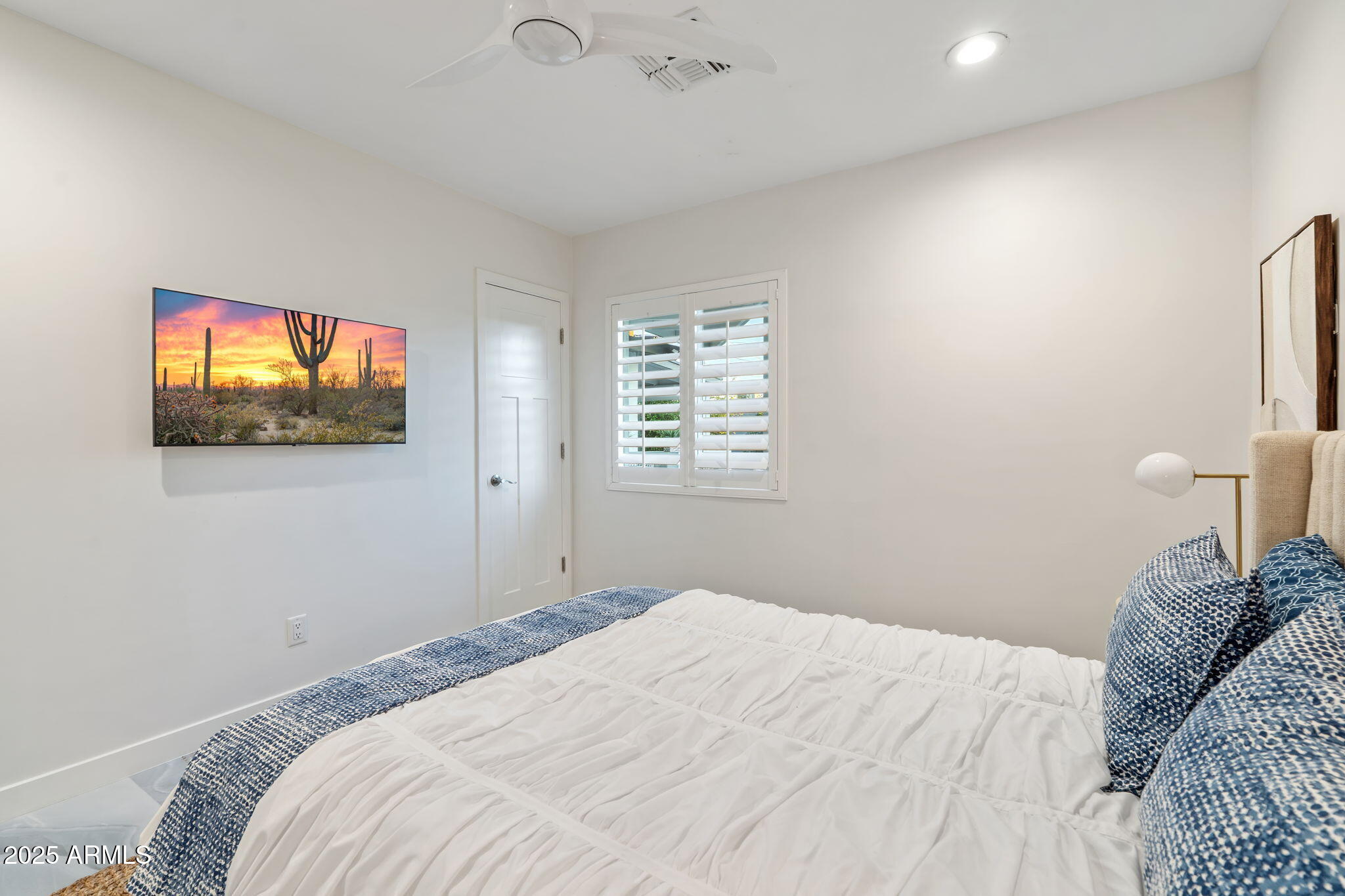 7313 E VIRGINIA Avenue