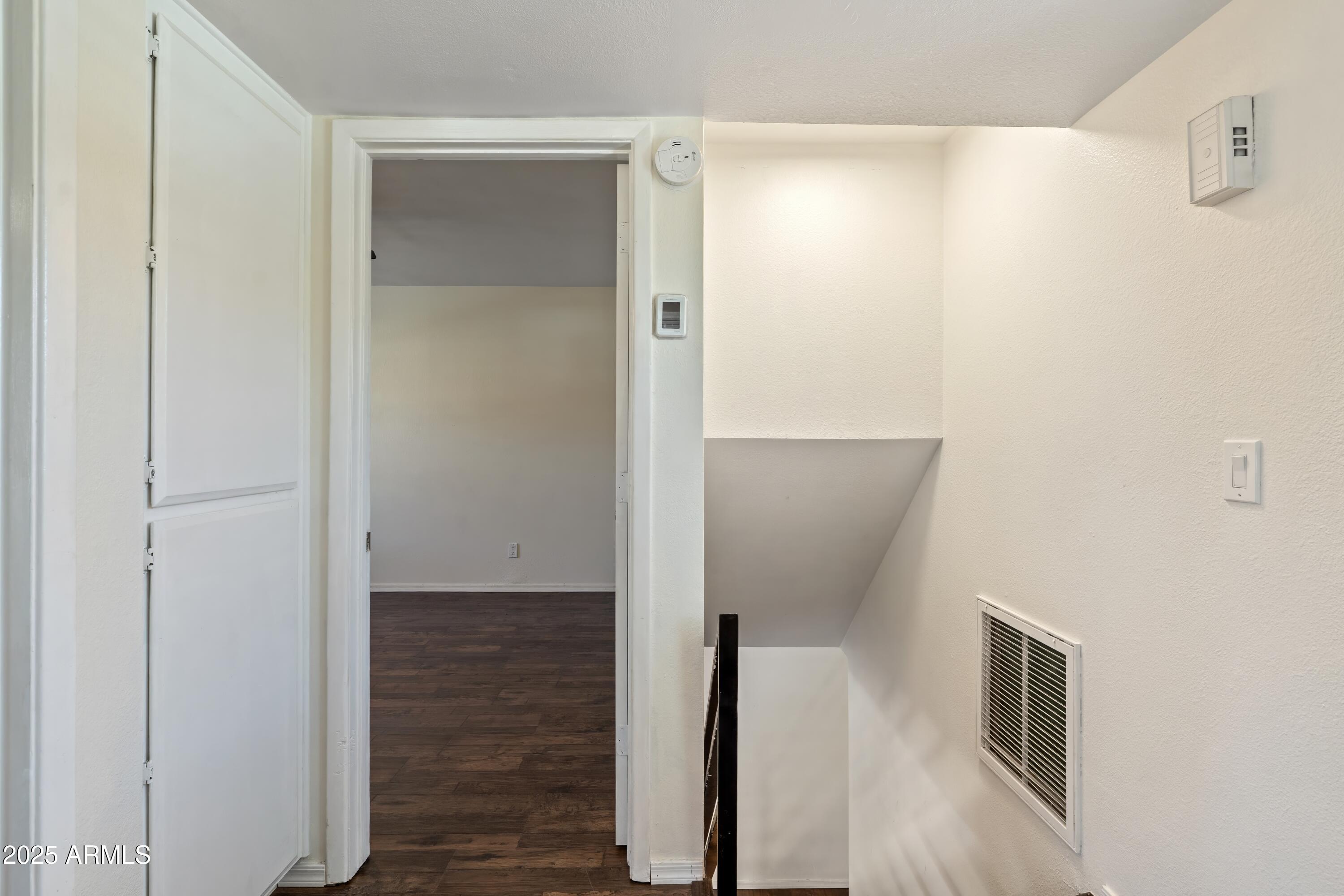 10420 N 11TH Street, 3