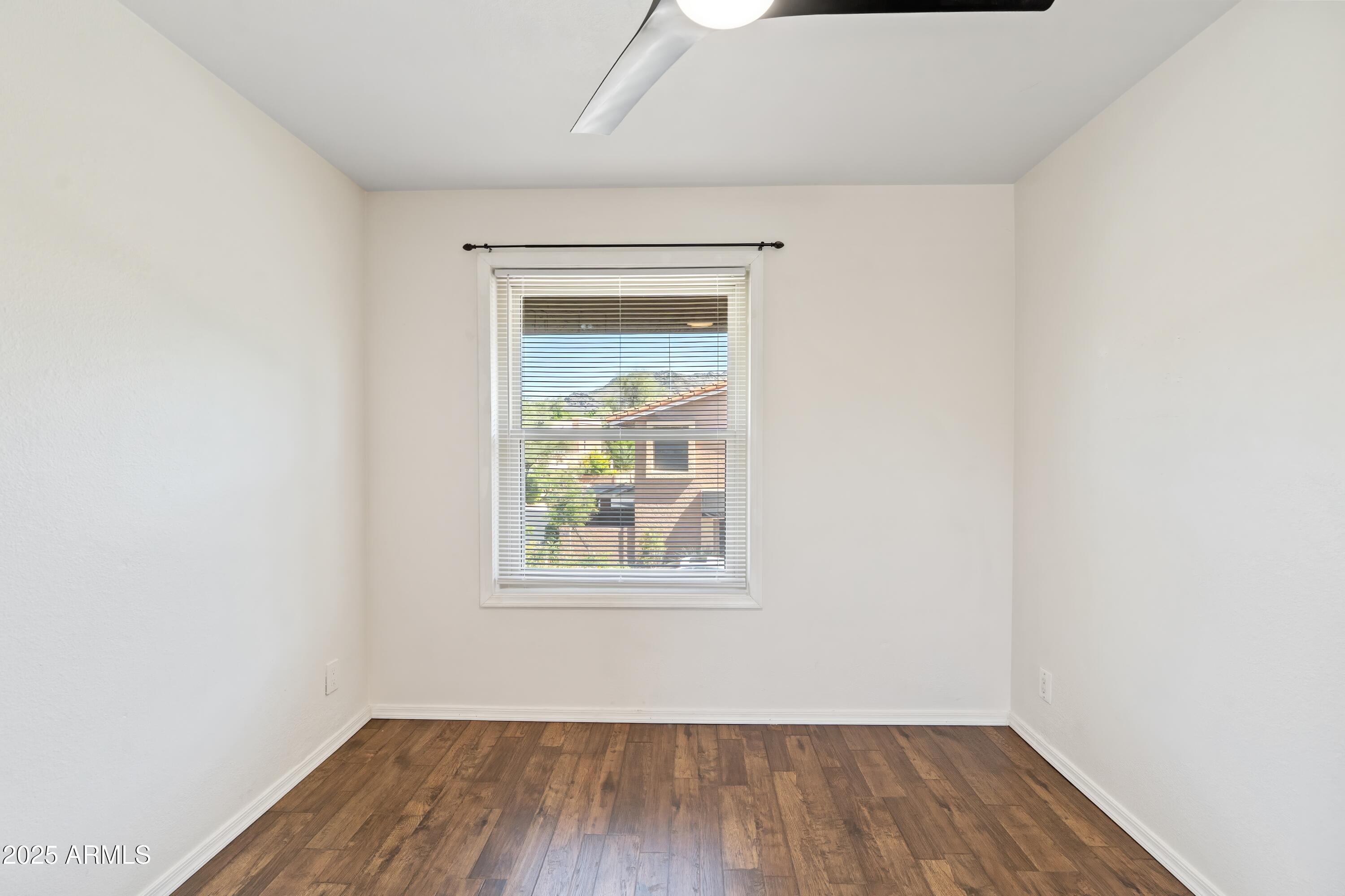 10420 N 11TH Street, 3