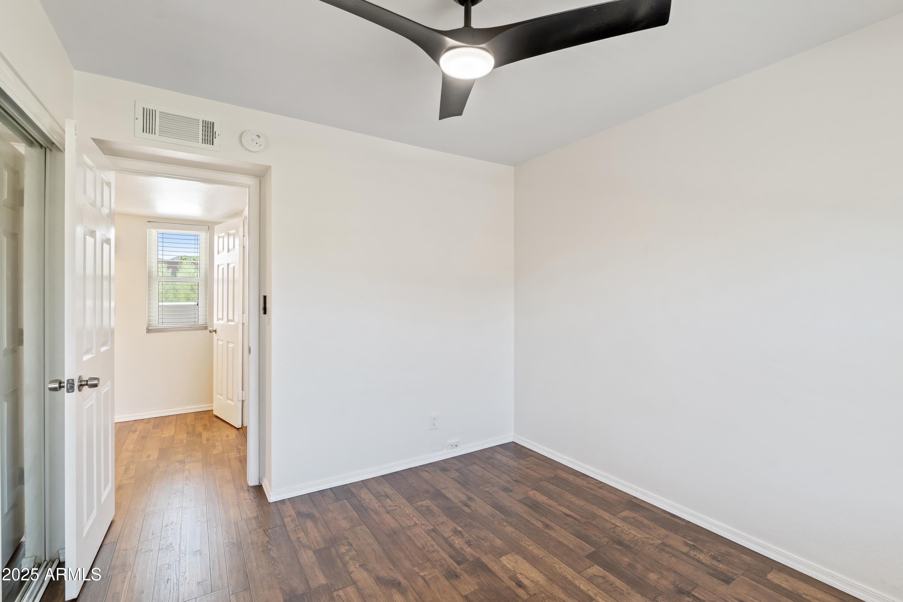 10420 N 11TH Street, 3