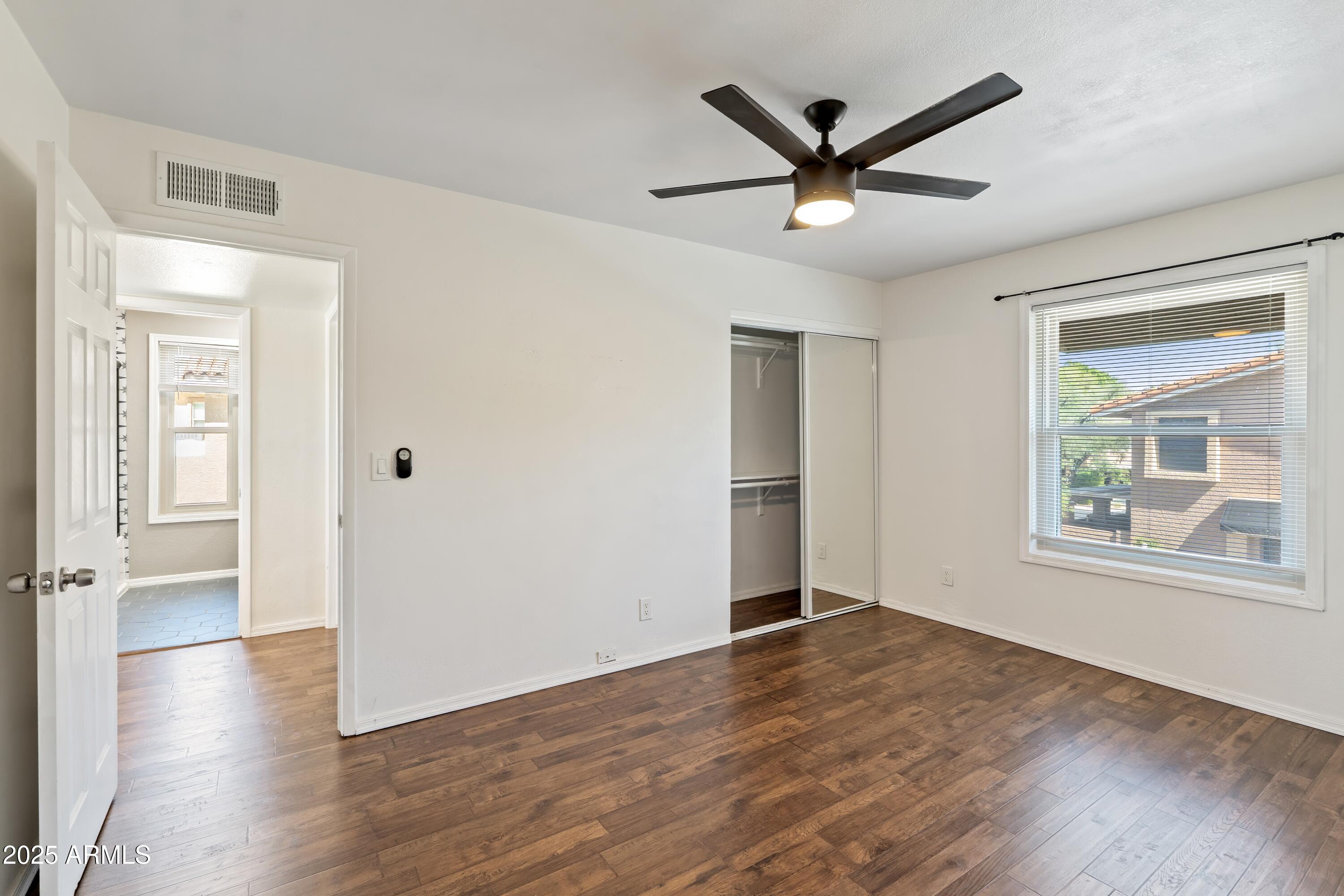 10420 N 11TH Street, 3