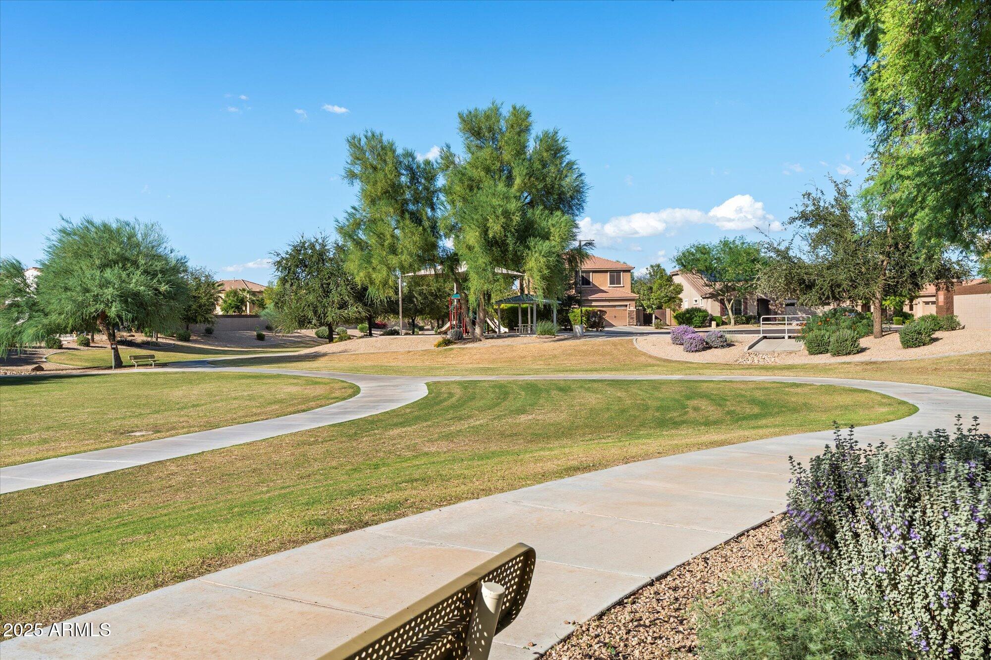 15623 W MACKENZIE Drive, Goodyear