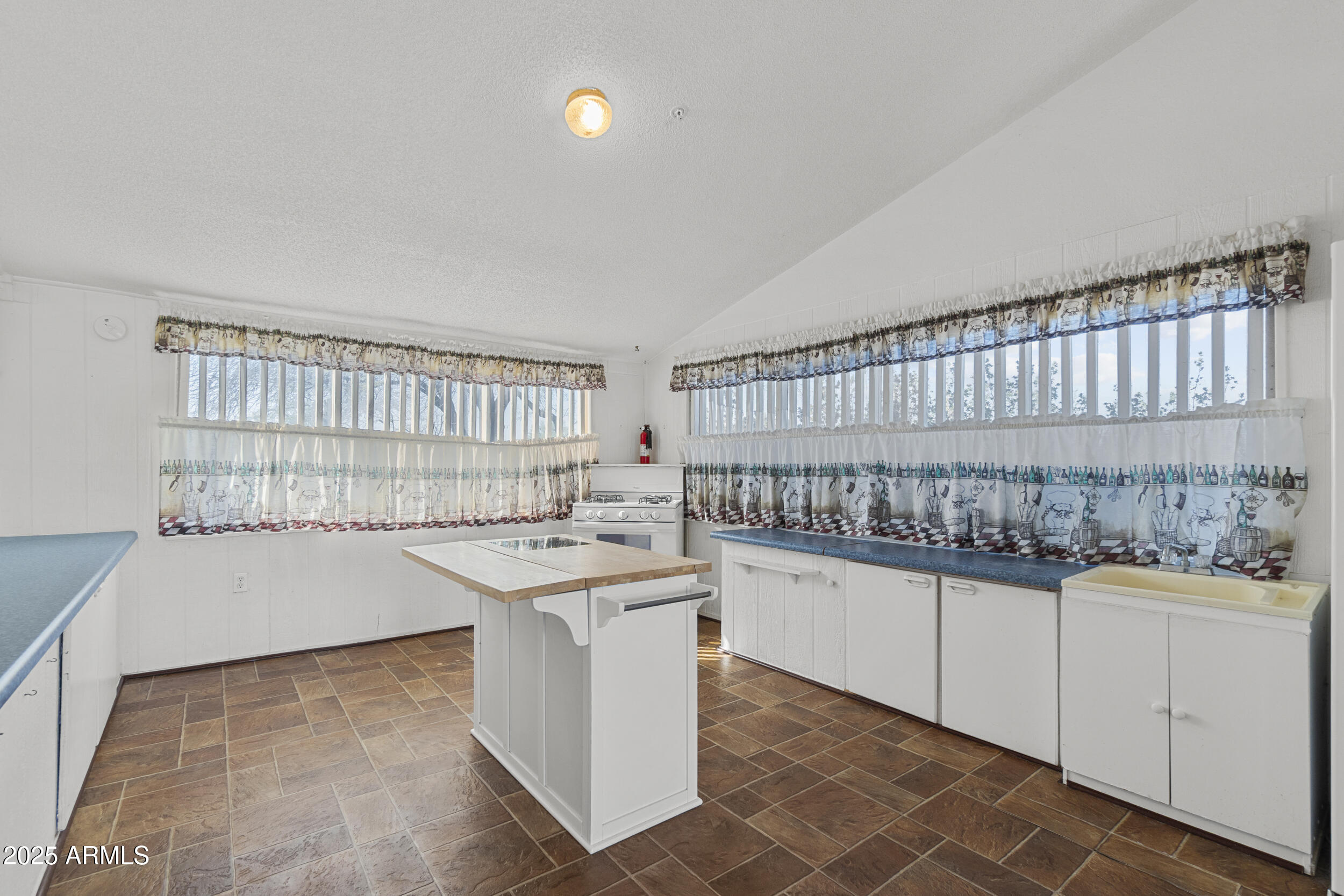 25346 W Patton Road, Wittmann