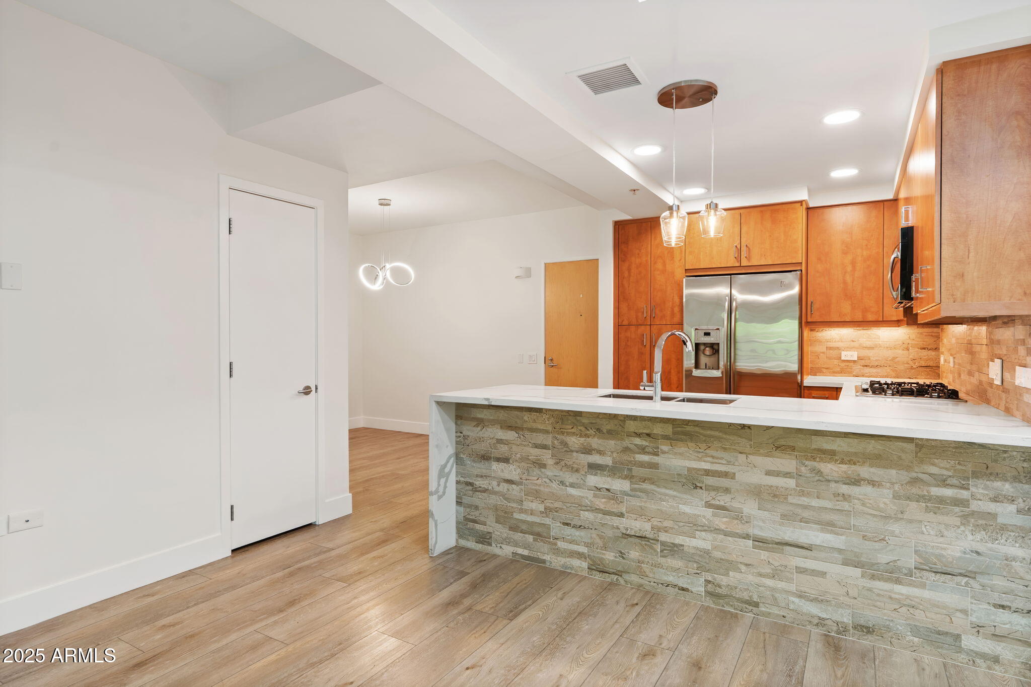 7127 E RANCHO VISTA Drive, 2003, Scottsdale Unit: 2003