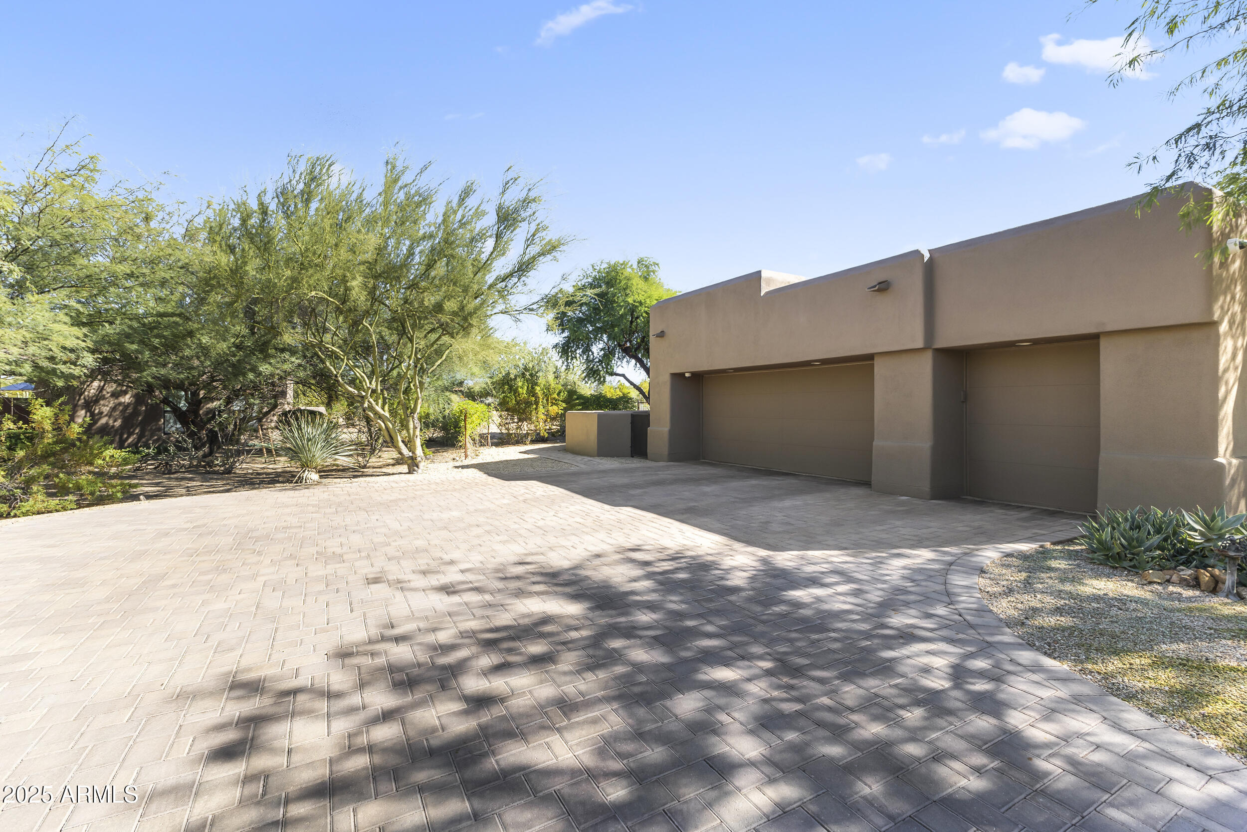 34483 N IRONWOOD Road