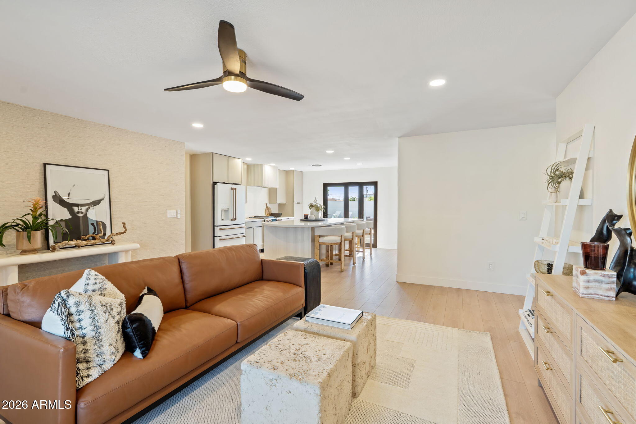 7255 E CORONADO Road