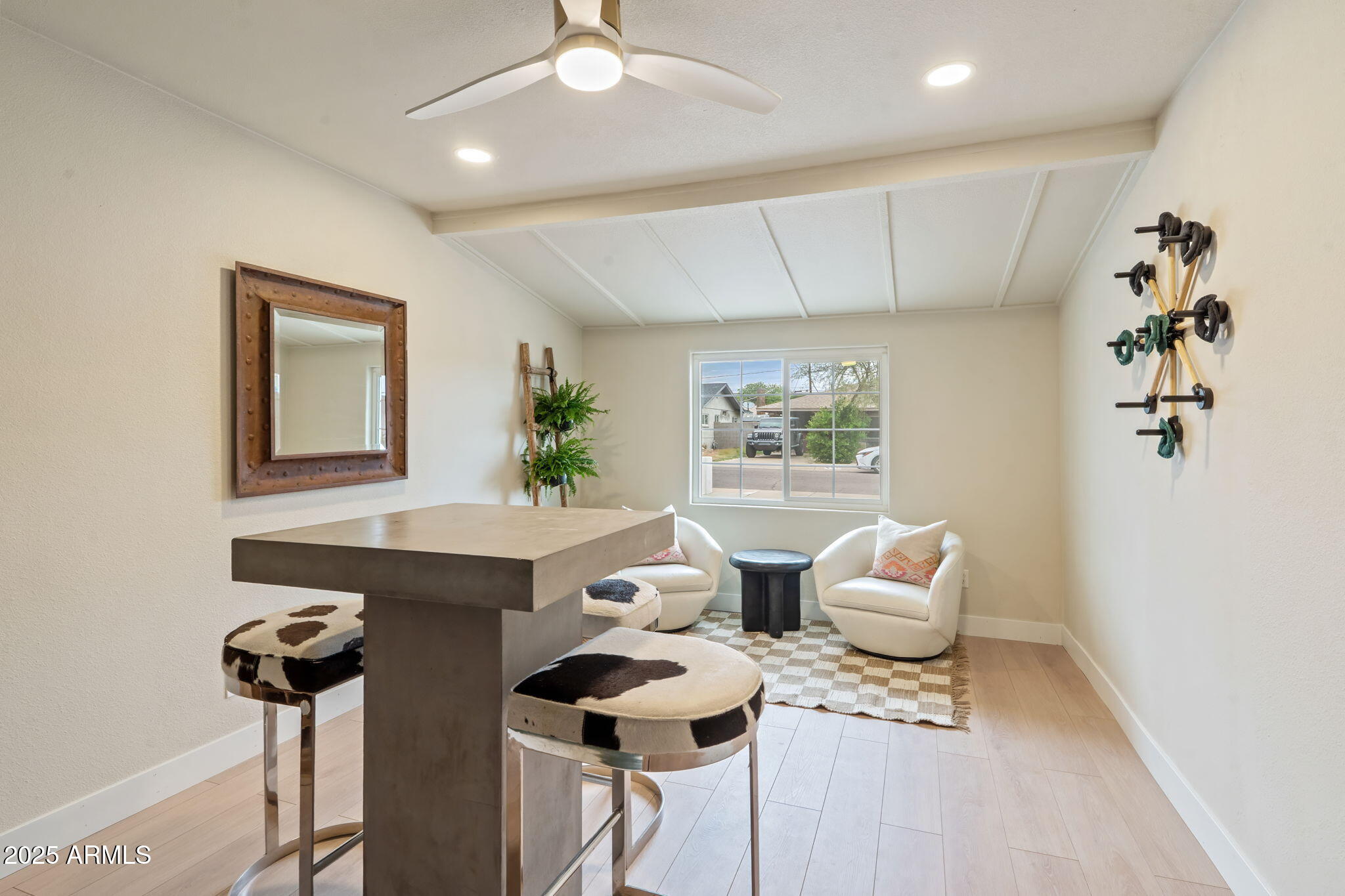 7255 E CORONADO Road