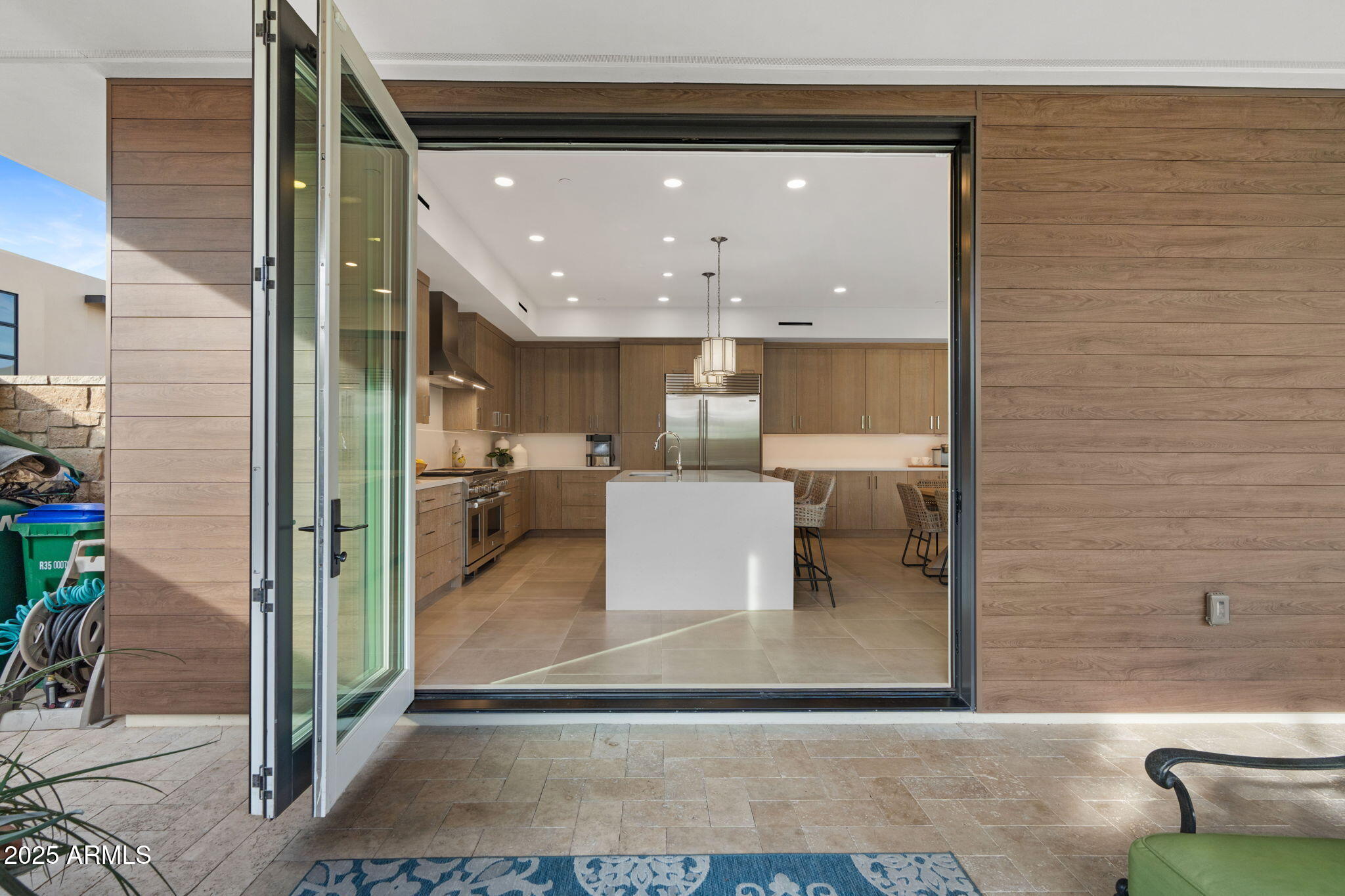 5577 E STELLA Lane