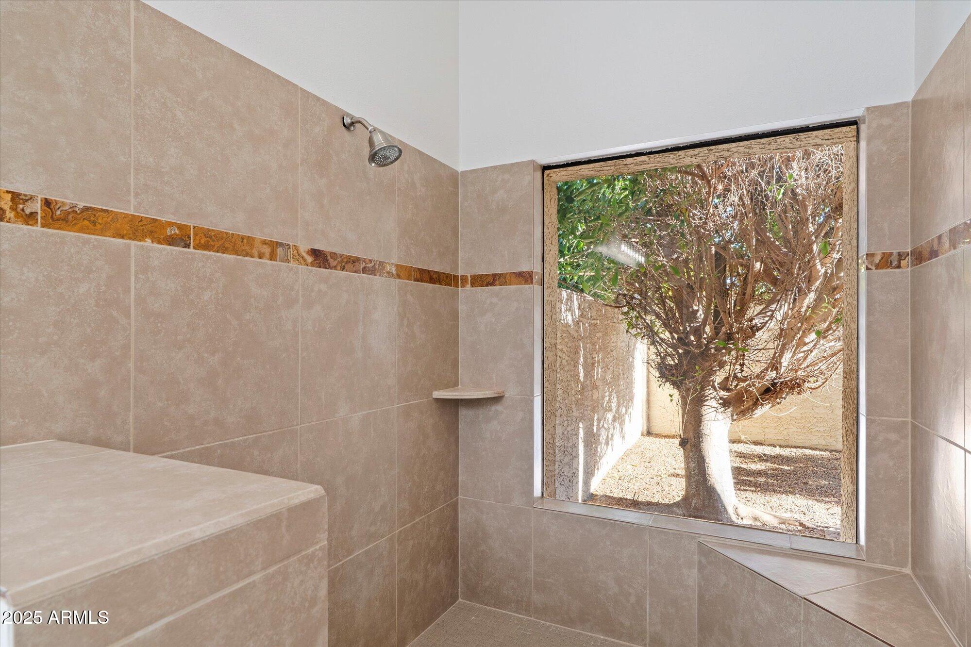 10089 E SAN SALVADOR Drive